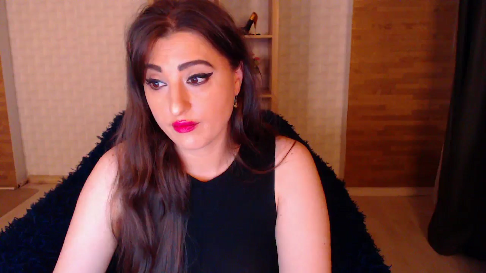 Gallery image thumbnail from HotRebbecca's myfreecams stream on, 06/08/2025, 01:20 image 4 of 20