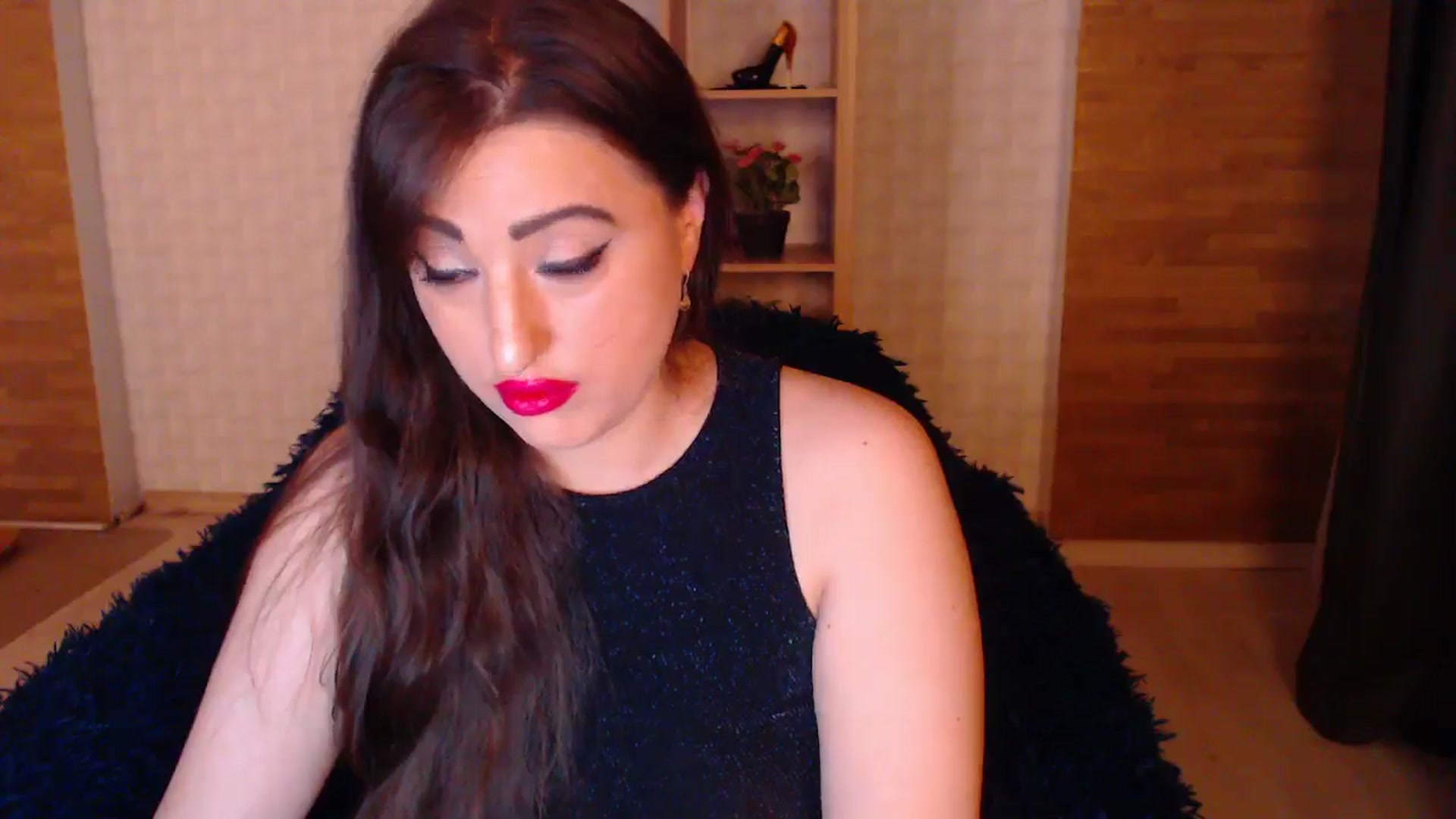 Gallery image thumbnail from HotRebbecca's myfreecams stream on, 06/08/2025, 21:17 image 7 of 20