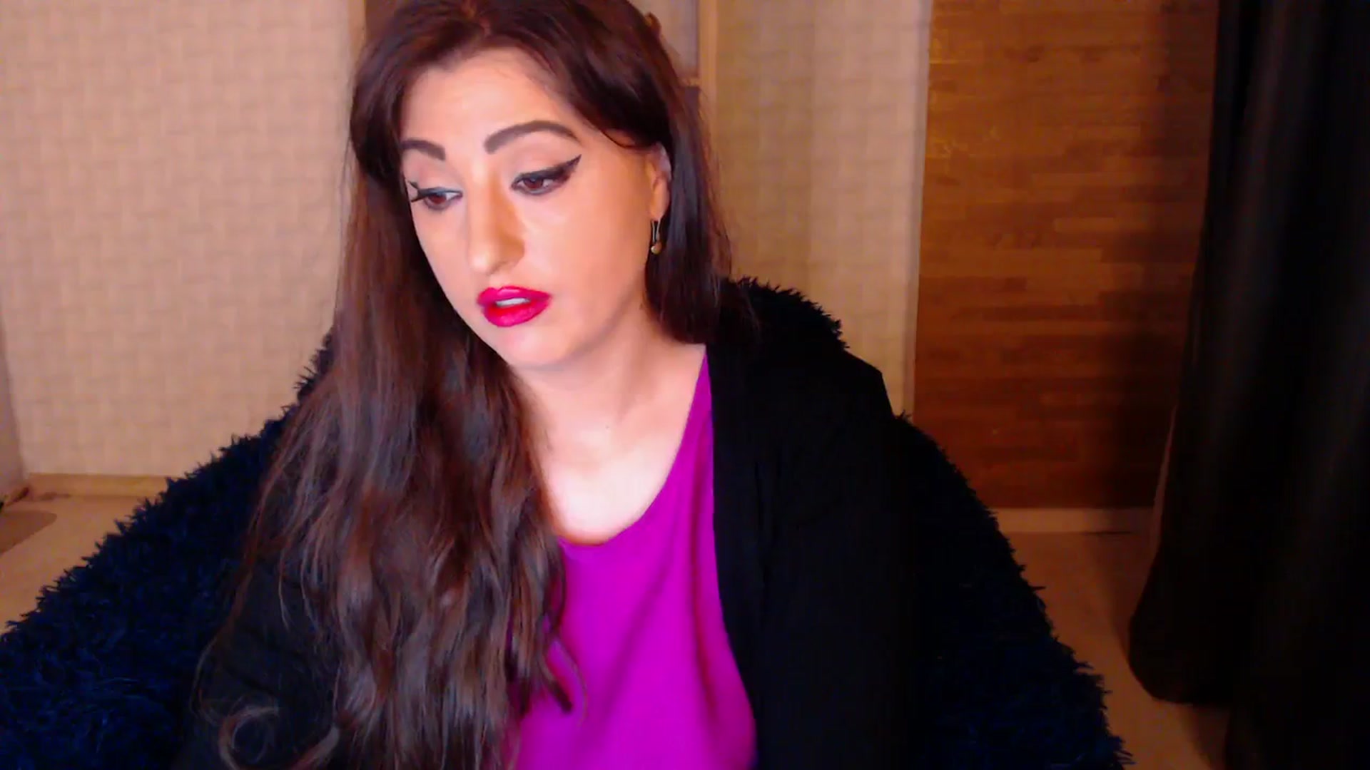 Gallery image thumbnail from HotRebbecca's myfreecams stream on, 06/11/2025, 03:11 image 2 of 20