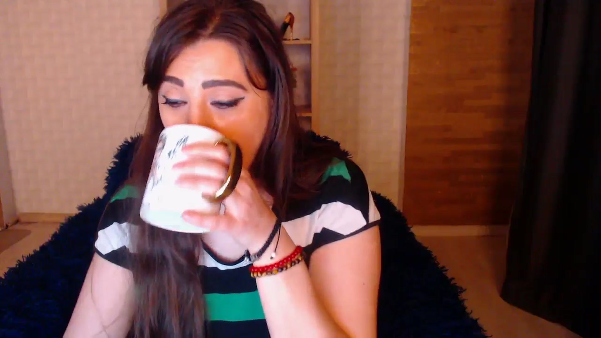 Gallery image thumbnail from HotRebbecca's myfreecams stream on, 06/23/2025, 01:18 image 17 of 20