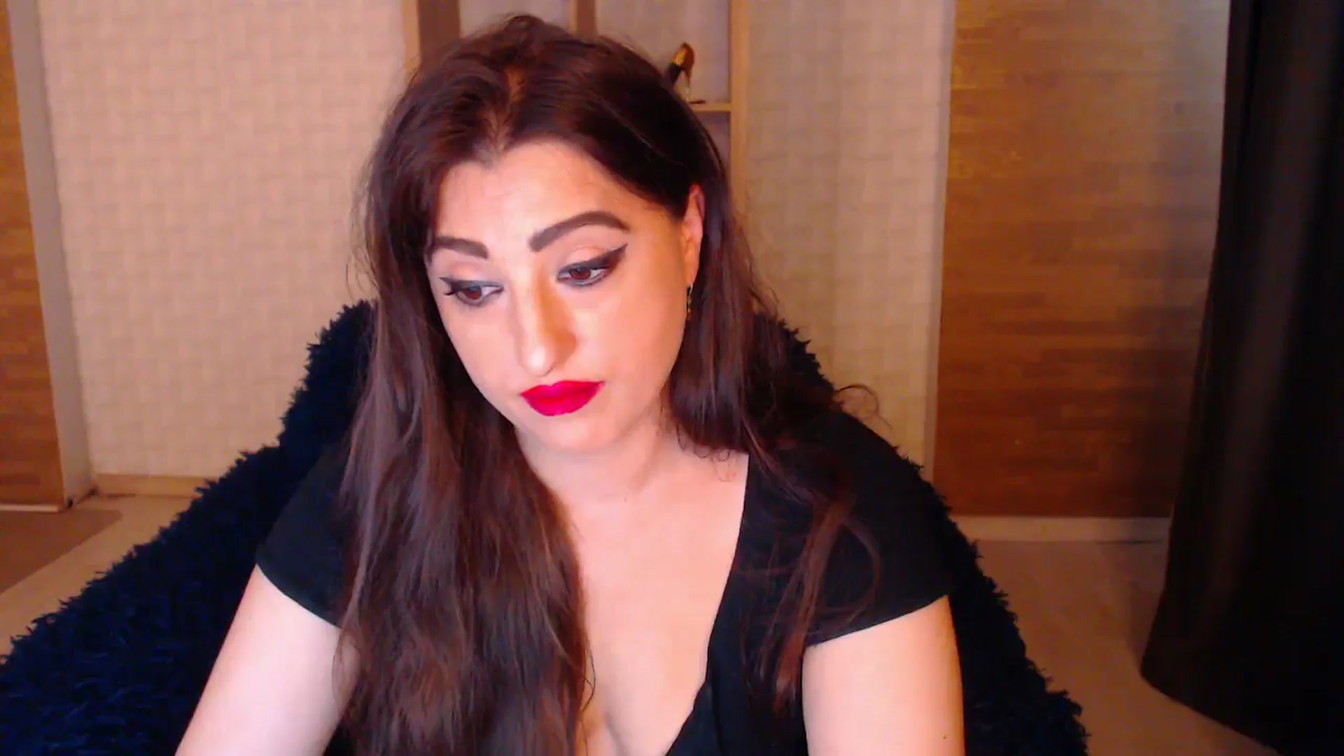 Gallery image thumbnail from HotRebbecca's myfreecams stream on, 06/24/2025, 06:10 image 2 of 20