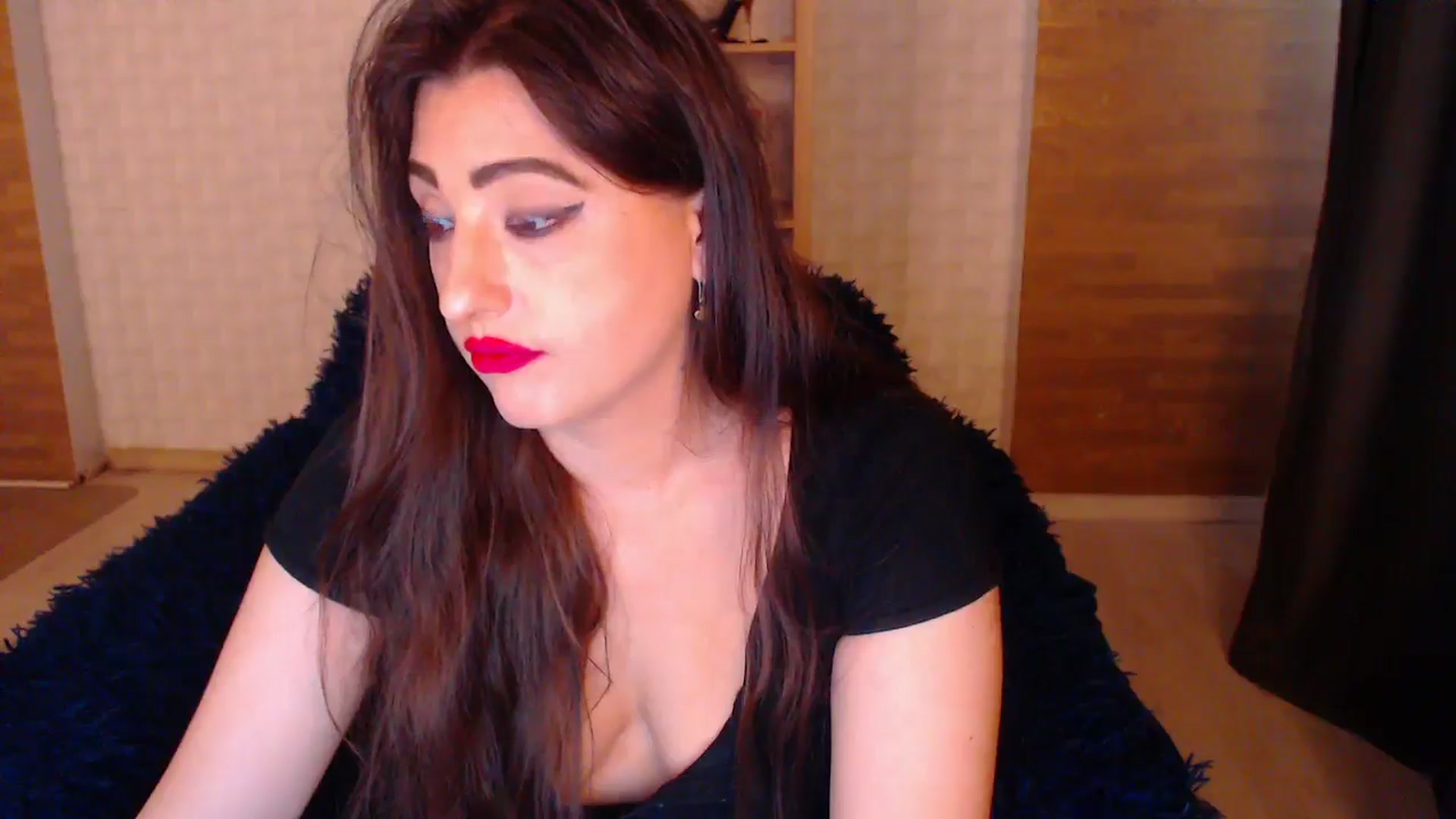Gallery image thumbnail from HotRebbecca's myfreecams stream on, 06/24/2025, 06:10 image 16 of 20
