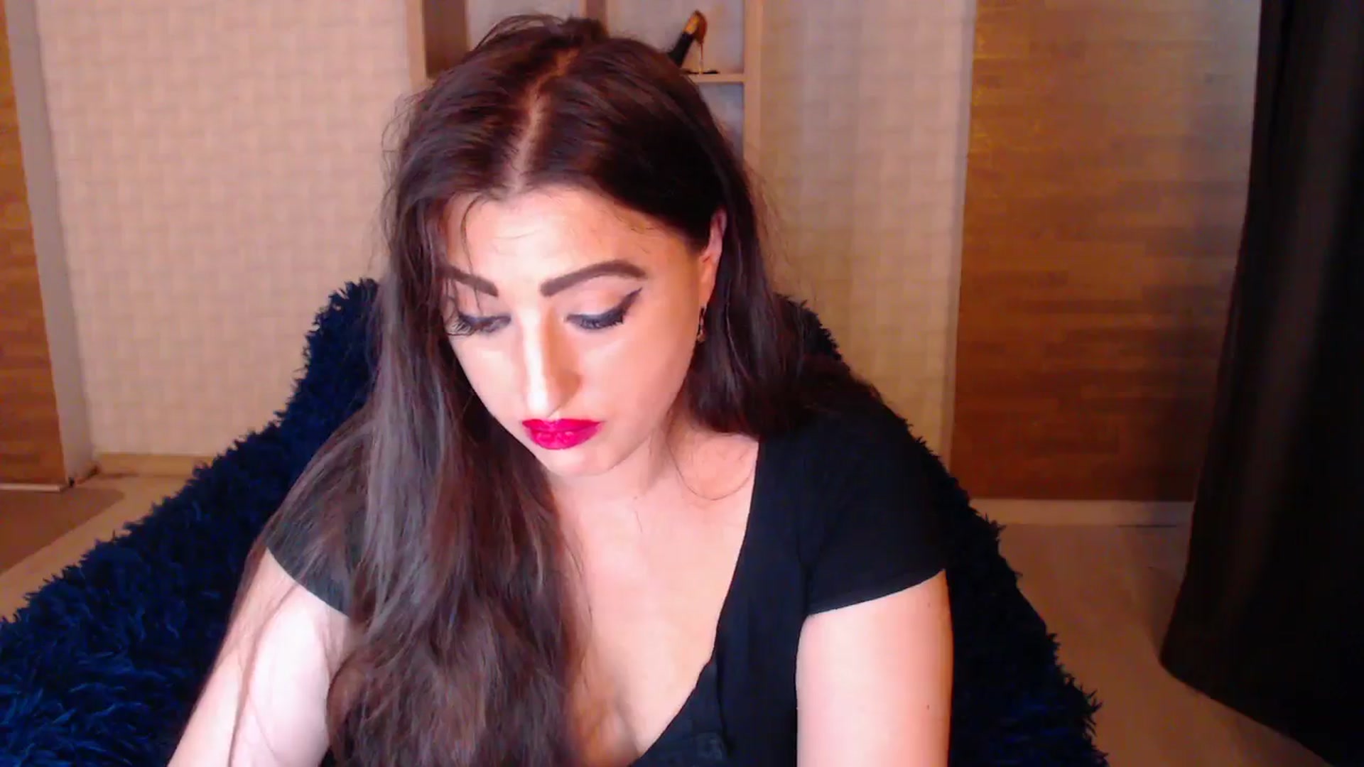 Gallery image thumbnail from HotRebbecca's myfreecams stream on, 06/24/2025, 08:17 image 7 of 20