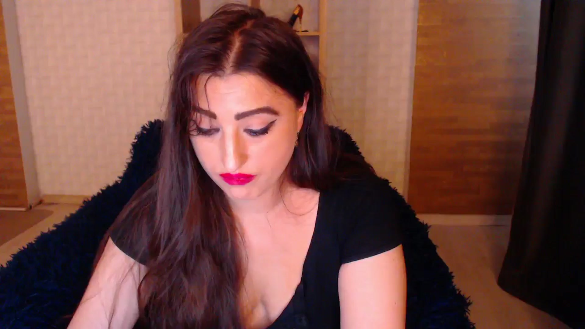 Gallery image thumbnail from HotRebbecca's myfreecams stream on, 06/24/2025, 08:17 image 12 of 20
