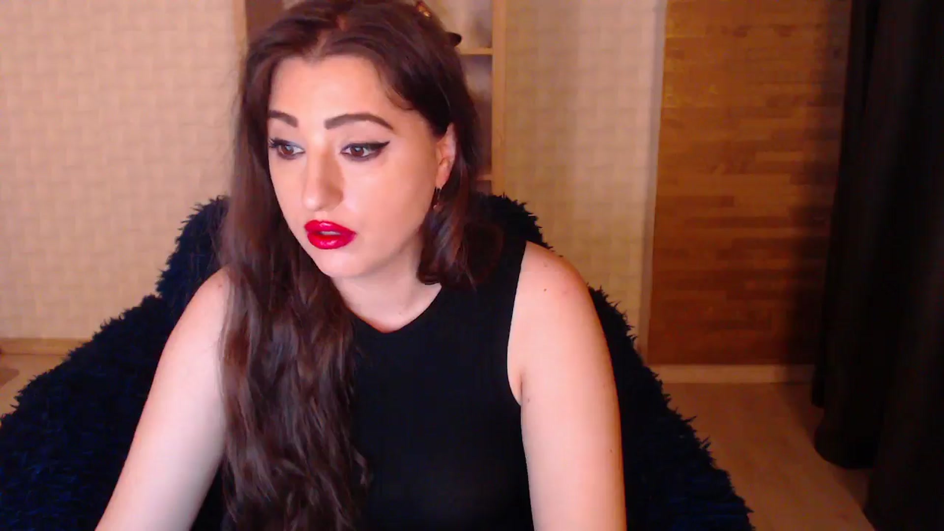 Gallery image thumbnail from HotRebbecca's myfreecams stream on, 08/04/2025, 03:37 image 15 of 20