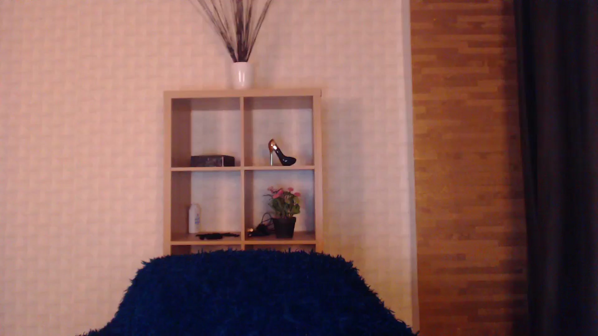 Gallery image thumbnail from HotRebbecca's myfreecams stream on, 08/08/2025, 01:17 image 1 of 20