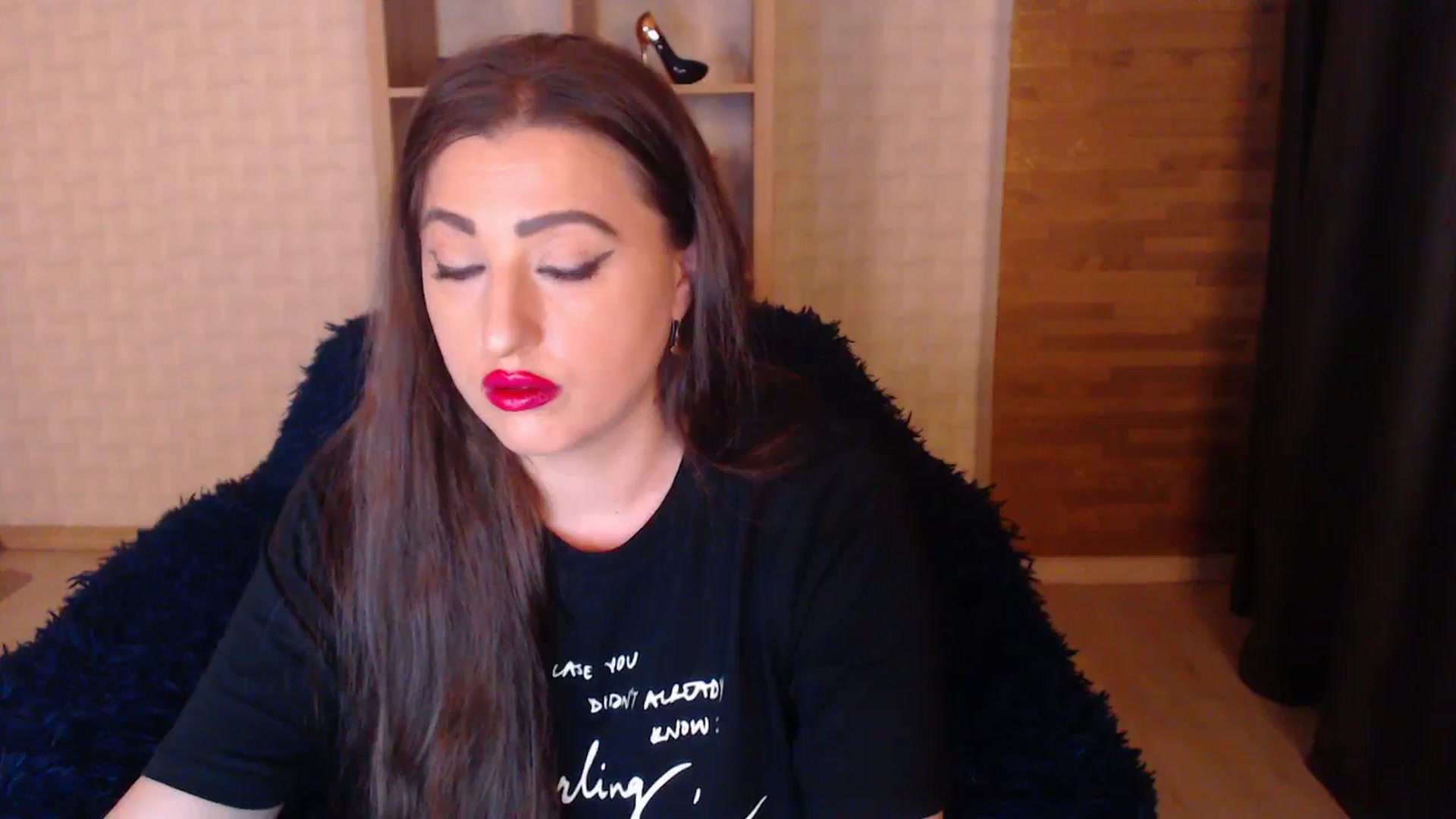 Gallery image thumbnail from HotRebbecca's myfreecams stream on, 08/08/2025, 03:00 image 6 of 20