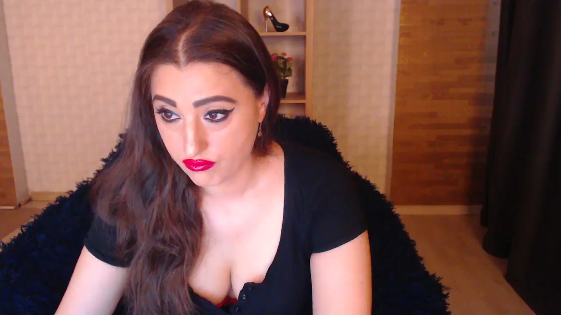 Gallery image thumbnail from HotRebbecca's myfreecams stream on, 08/10/2025, 03:39 image 16 of 20