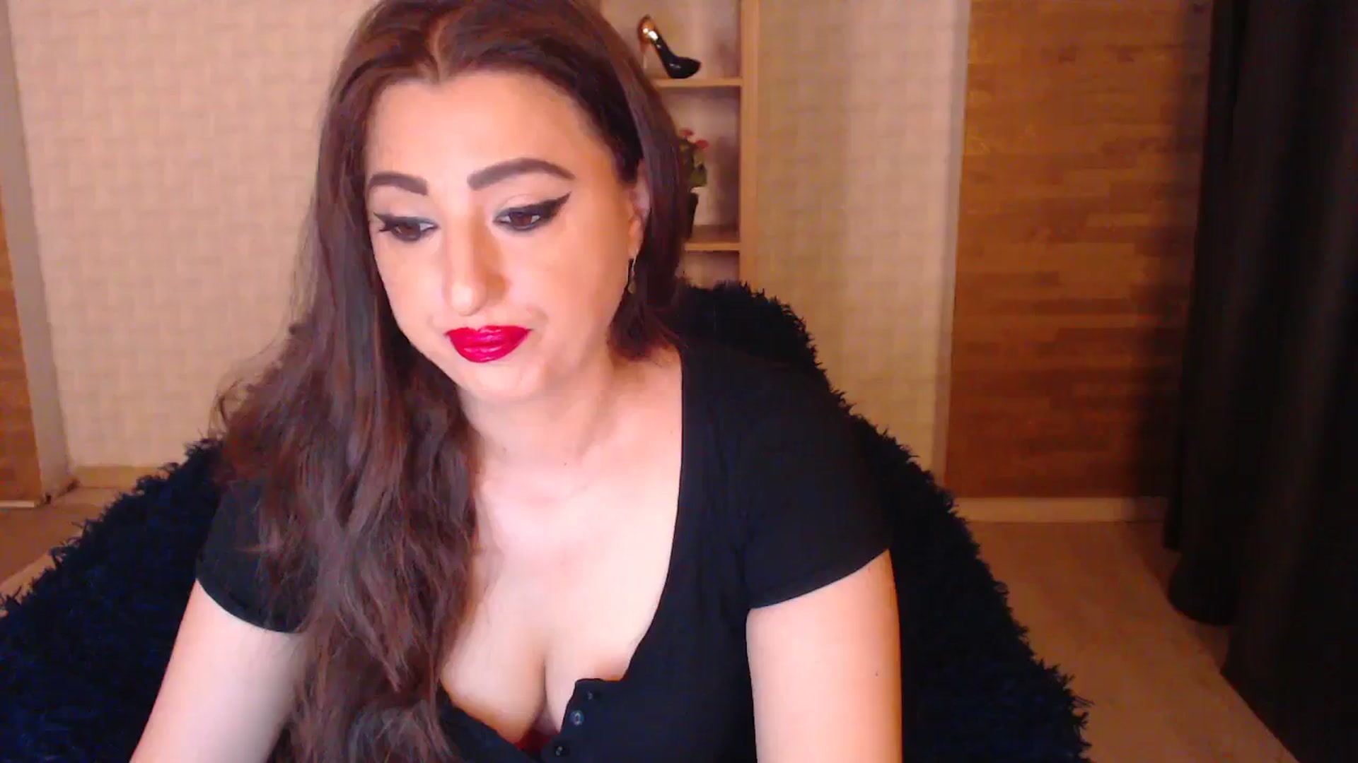 Gallery image thumbnail from HotRebbecca's myfreecams stream on, 08/10/2025, 03:39 image 3 of 20