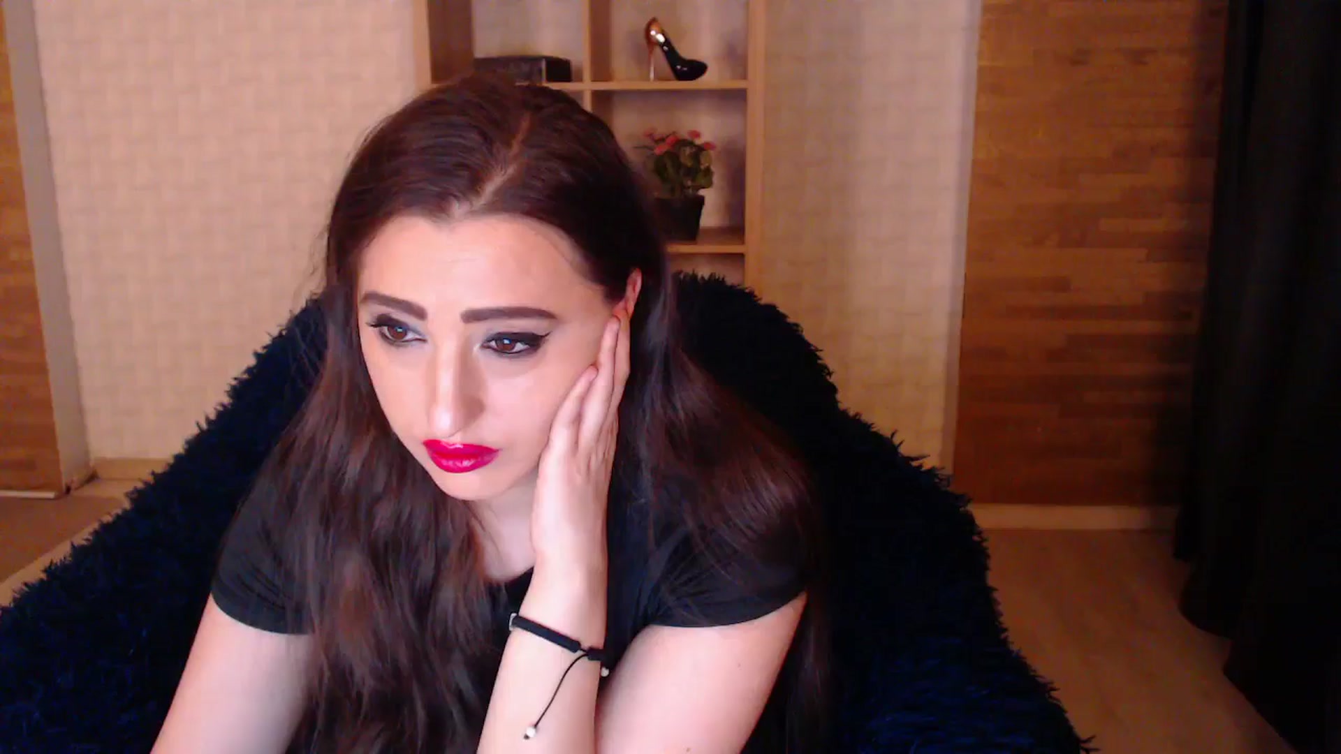 Gallery image thumbnail from HotRebbecca's myfreecams stream on, 08/14/2025, 02:33 image 8 of 20