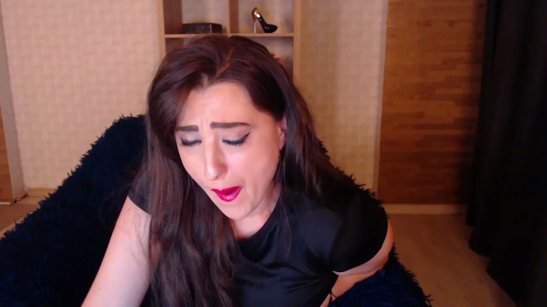 Gallery image thumbnail from HotRebbecca's myfreecams stream on, 08/14/2025, 02:33 image 6 of 20