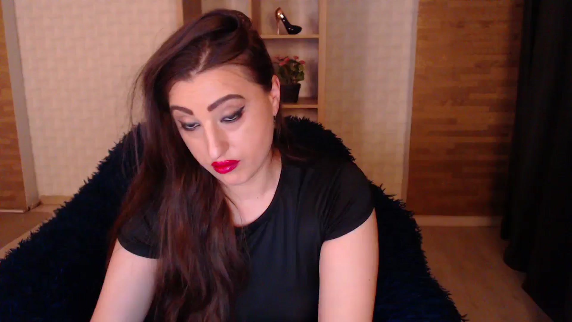 Gallery image thumbnail from HotRebbecca's myfreecams stream on, 08/14/2025, 02:33 image 9 of 20