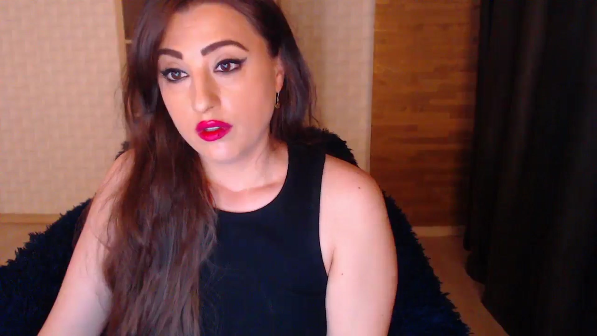 Gallery image thumbnail from HotRebbecca's myfreecams stream on, 08/18/2025, 04:08 image 18 of 20