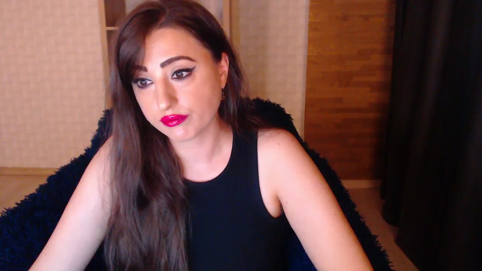 Gallery image thumbnail from HotRebbecca's myfreecams stream on, 08/18/2025, 04:08 image 8 of 20