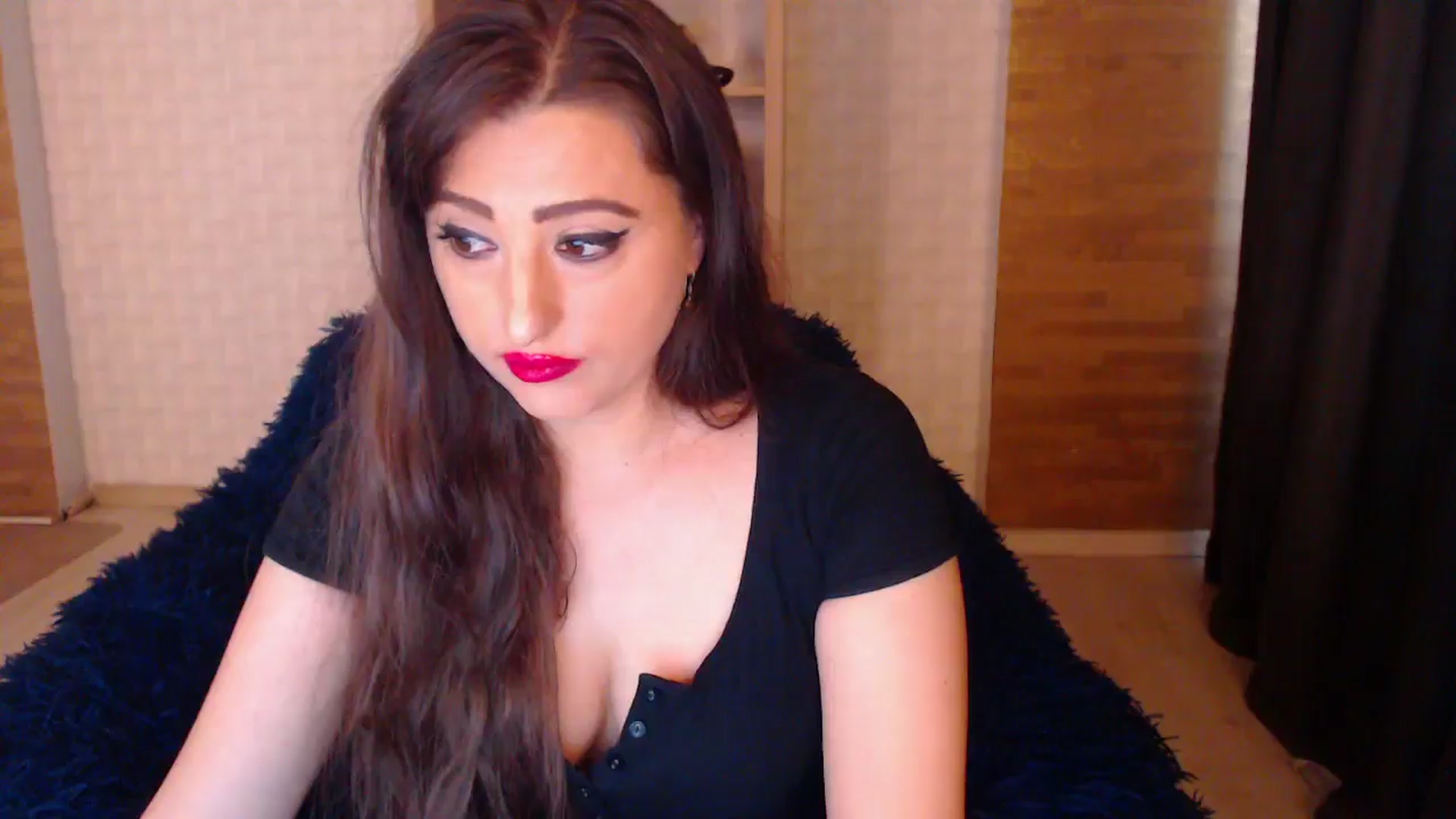 Gallery image thumbnail from HotRebbecca's myfreecams stream on, 08/20/2025, 06:43 image 7 of 20