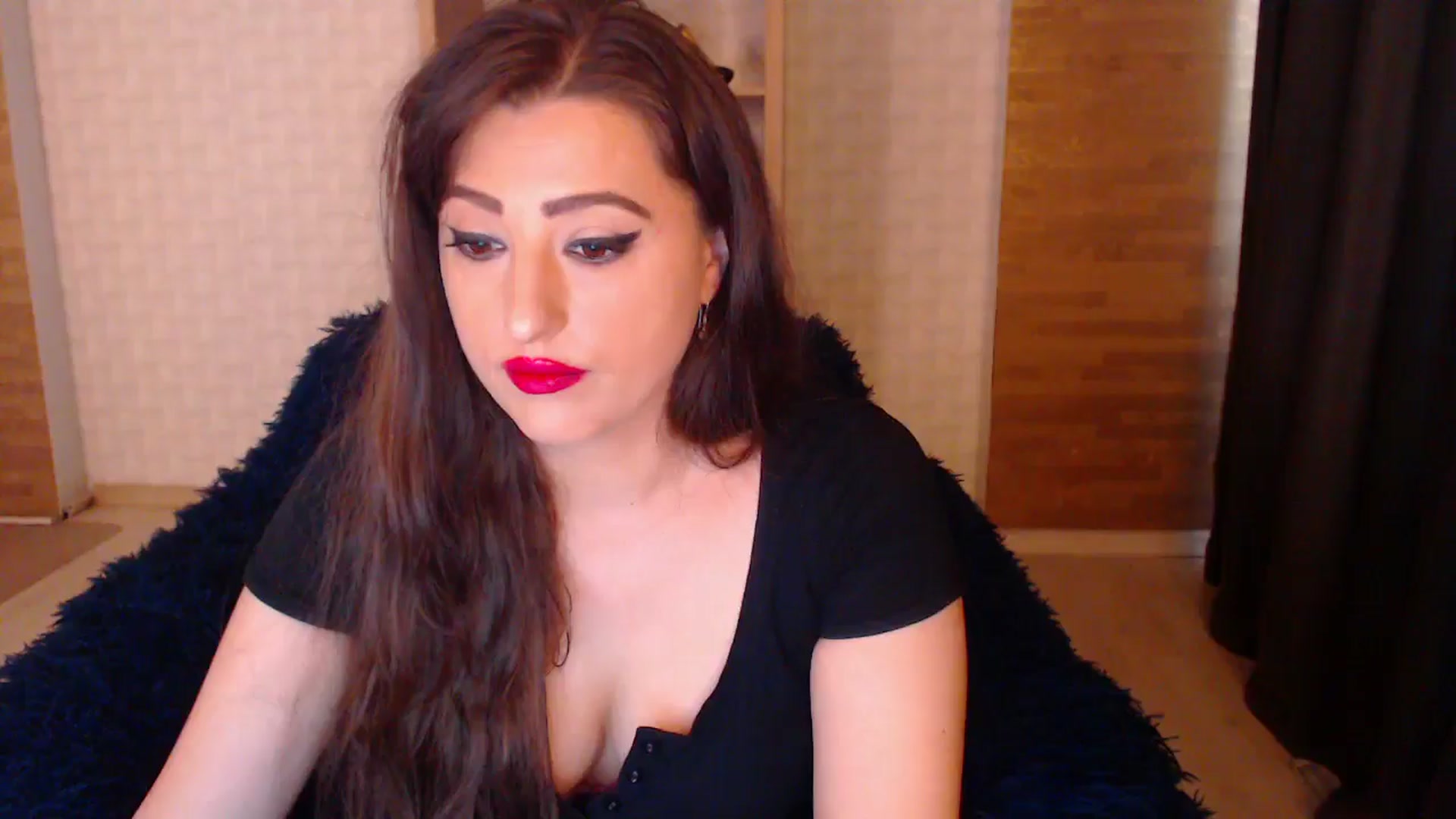 Gallery image thumbnail from HotRebbecca's myfreecams stream on, 08/20/2025, 06:43 image 2 of 20