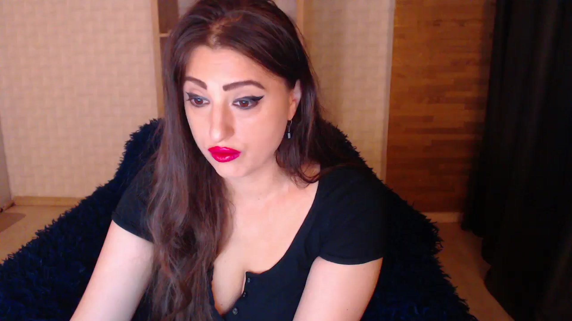 Gallery image thumbnail from HotRebbecca's myfreecams stream on, 08/28/2025, 03:56 image 16 of 20