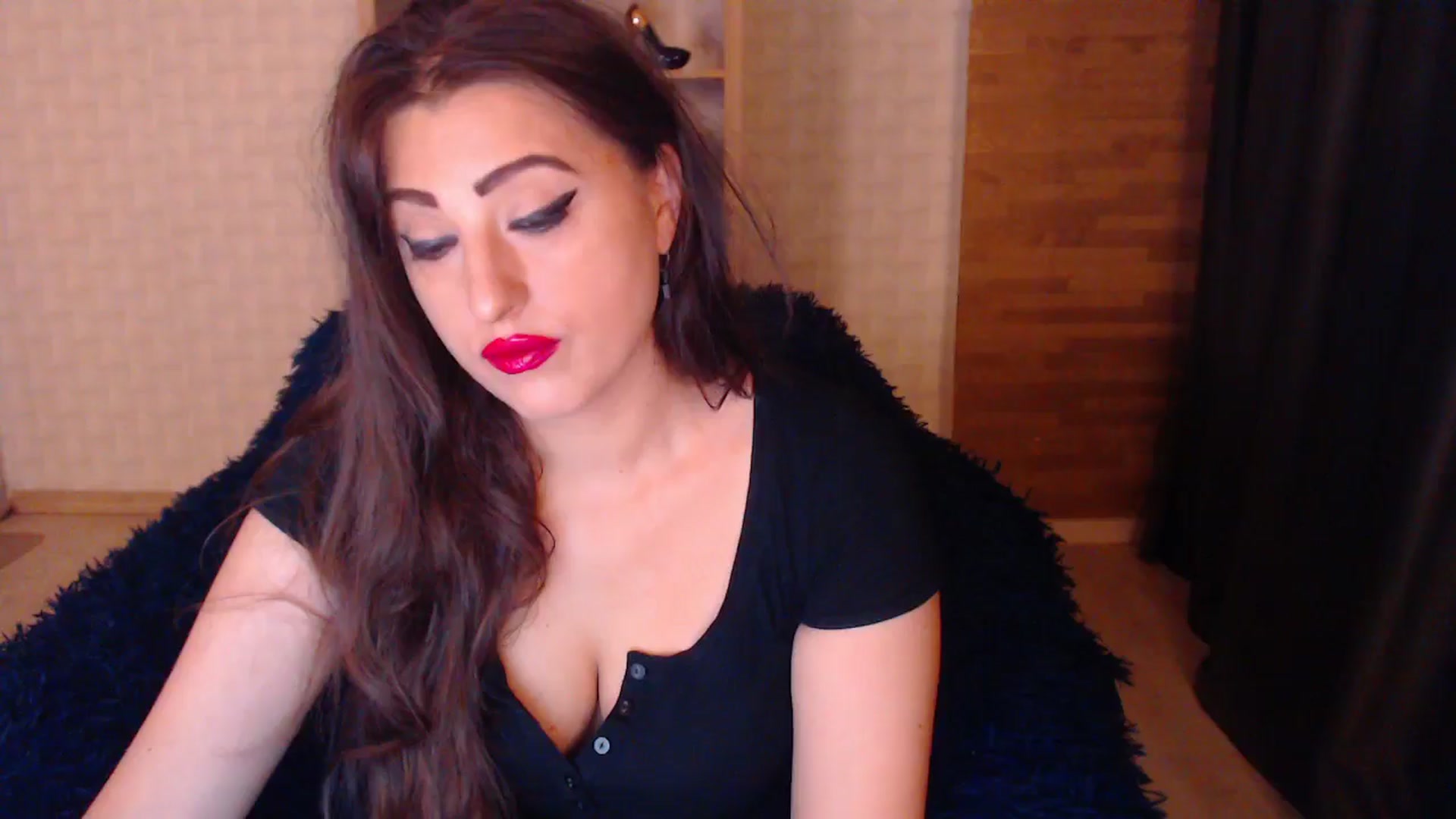 Gallery image thumbnail from HotRebbecca's myfreecams stream on, 08/28/2025, 03:56 image 5 of 20