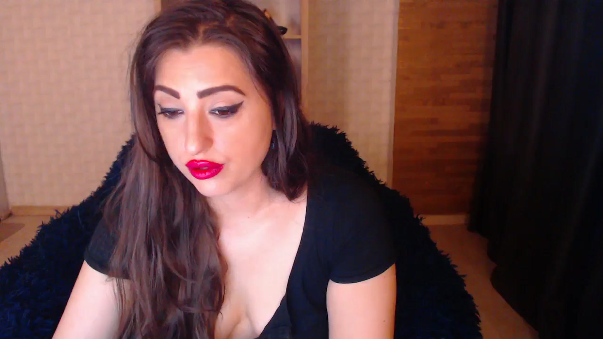Gallery image thumbnail from HotRebbecca's myfreecams stream on, 08/29/2025, 04:50 image 1 of 20