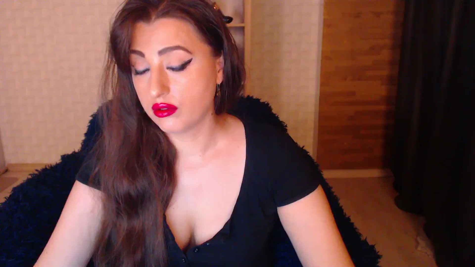 Gallery image thumbnail from HotRebbecca's myfreecams stream on, 09/01/2025, 23:41 image 12 of 20