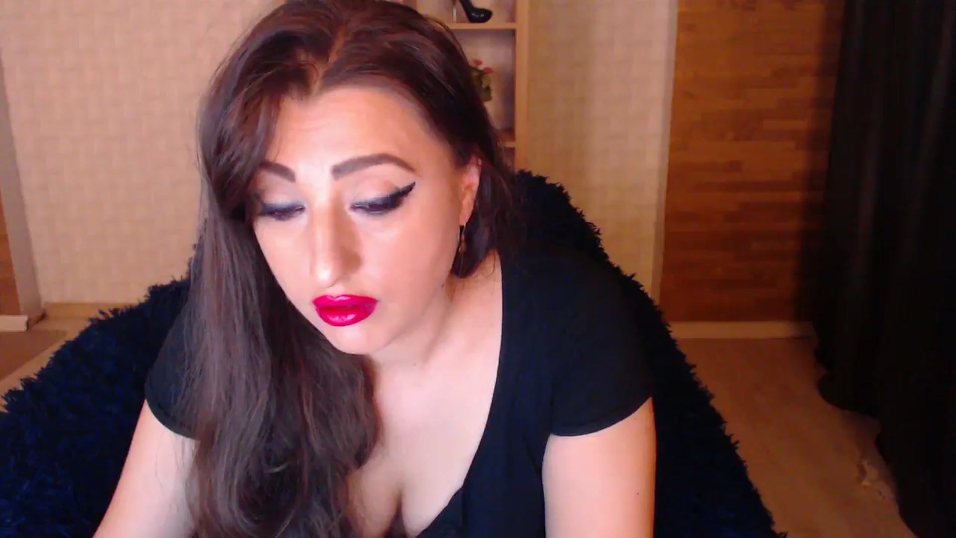 Gallery image thumbnail from HotRebbecca's myfreecams stream on, 09/02/2025, 01:00 image 2 of 20
