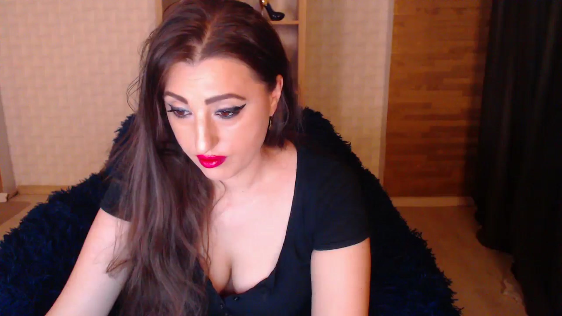 Gallery image thumbnail from HotRebbecca's myfreecams stream on, 09/02/2025, 01:00 image 13 of 20