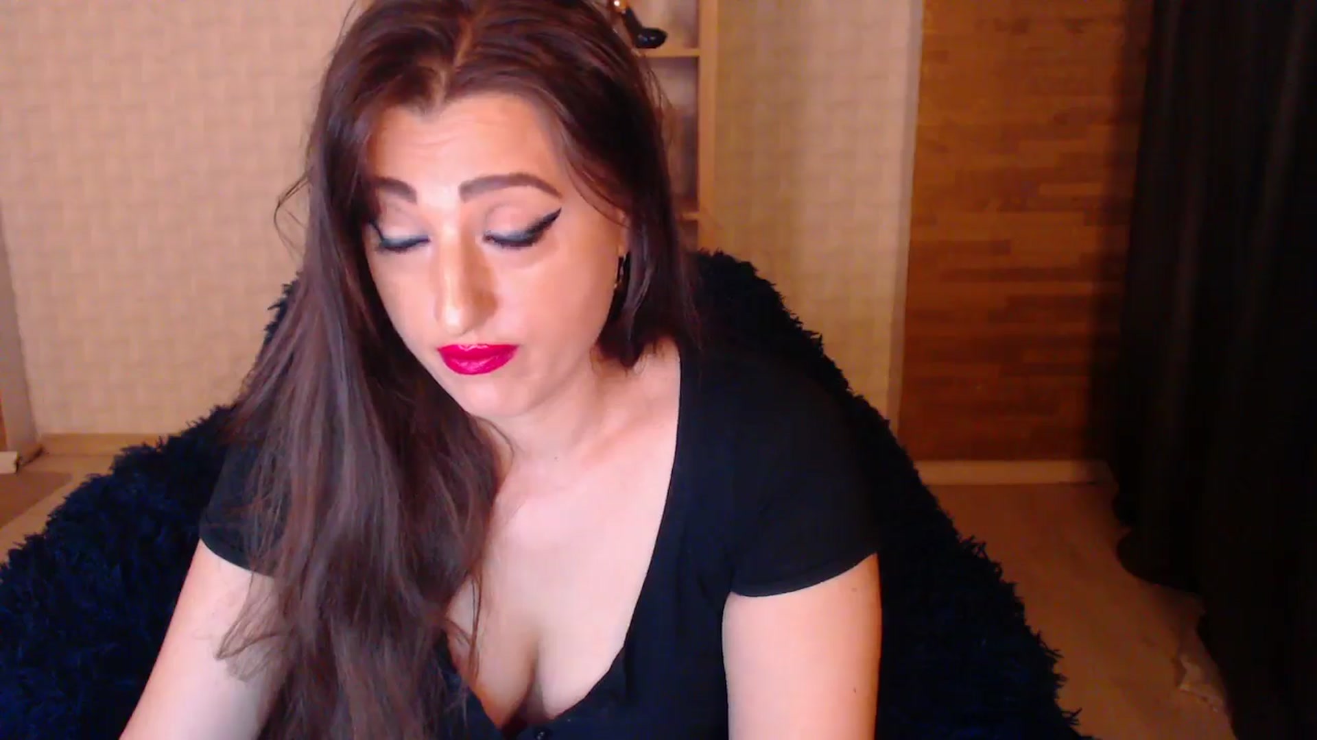 Gallery image thumbnail from HotRebbecca's myfreecams stream on, 09/02/2025, 01:00 image 15 of 20