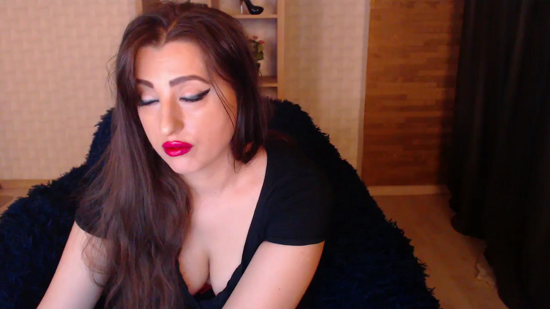 Gallery image thumbnail from HotRebbecca's myfreecams stream on, 09/02/2025, 01:00 image 20 of 20