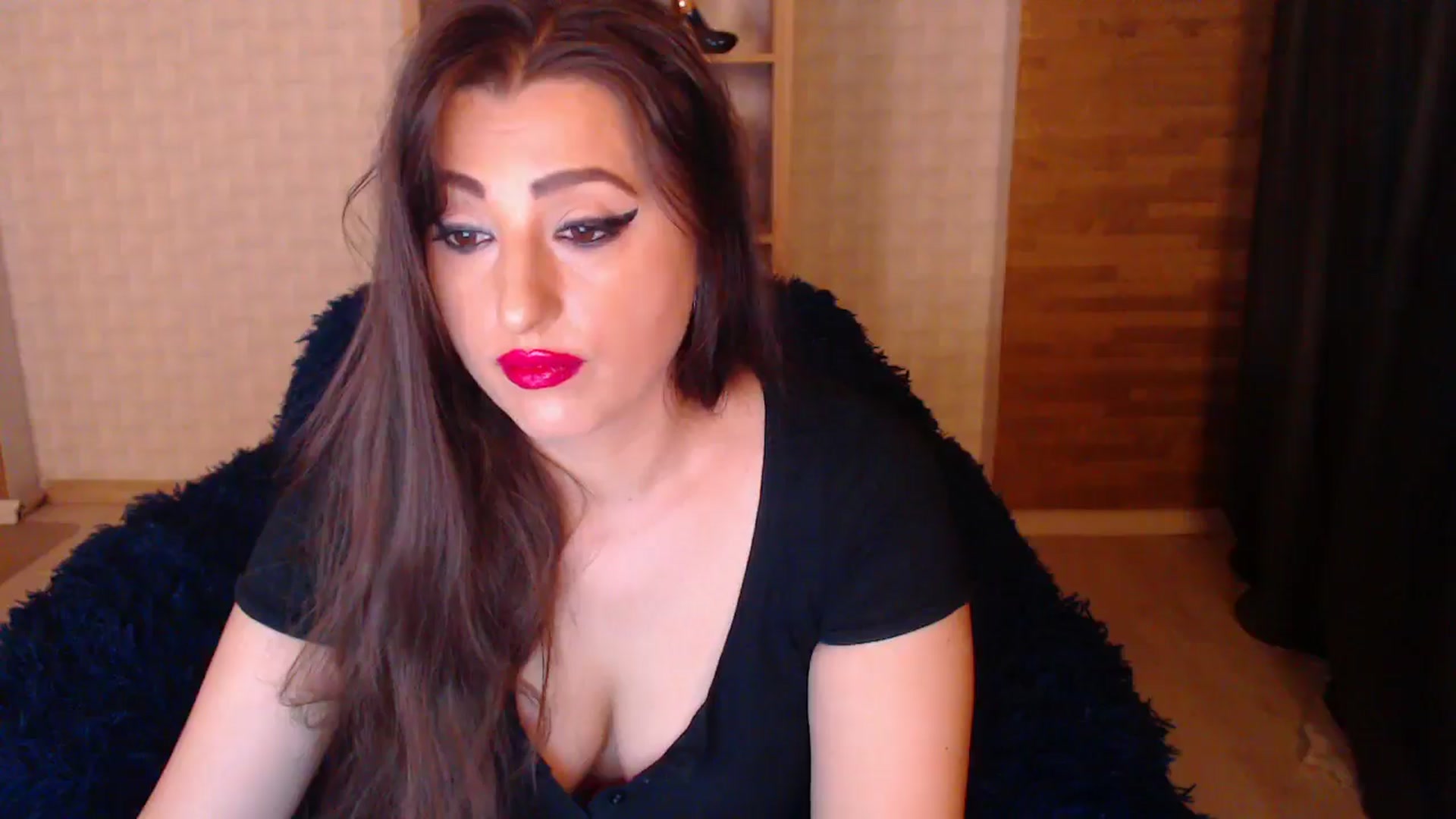 Gallery image thumbnail from HotRebbecca's myfreecams stream on, 09/02/2025, 01:00 image 16 of 20