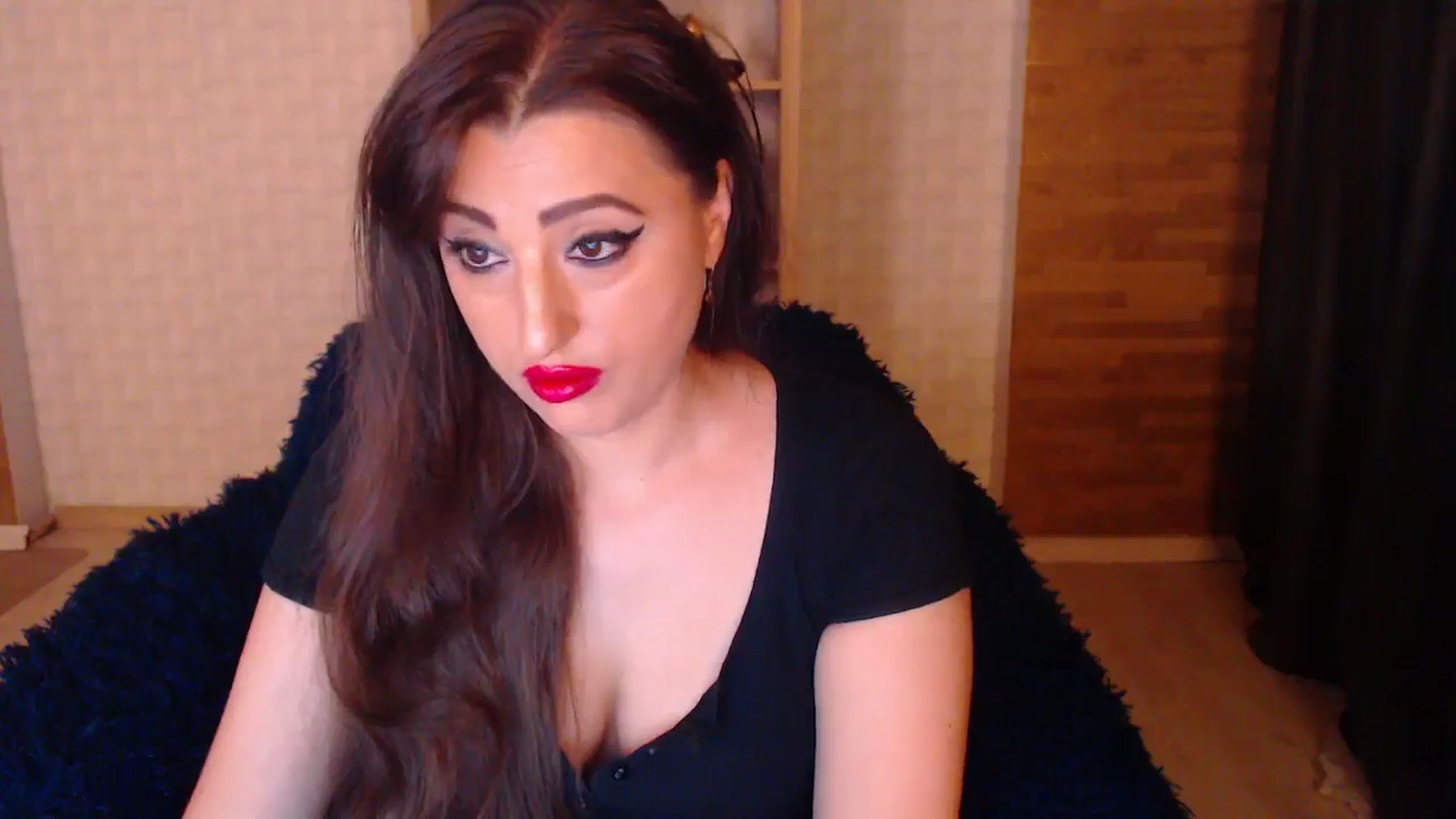 Gallery image thumbnail from HotRebbecca's myfreecams stream on, 09/02/2025, 01:00 image 6 of 20