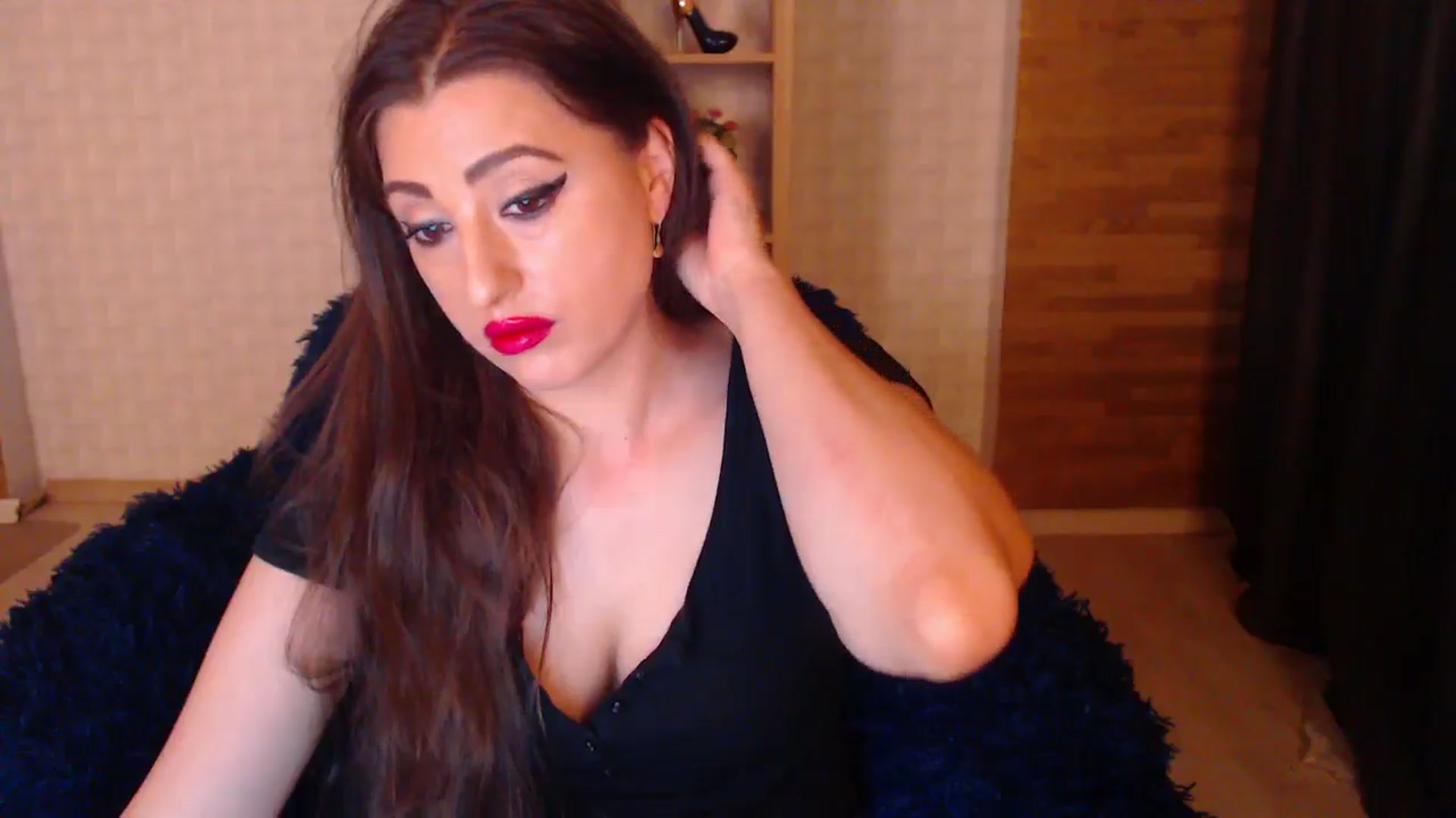 Gallery image thumbnail from HotRebbecca's myfreecams stream on, 09/02/2025, 01:00 image 17 of 20