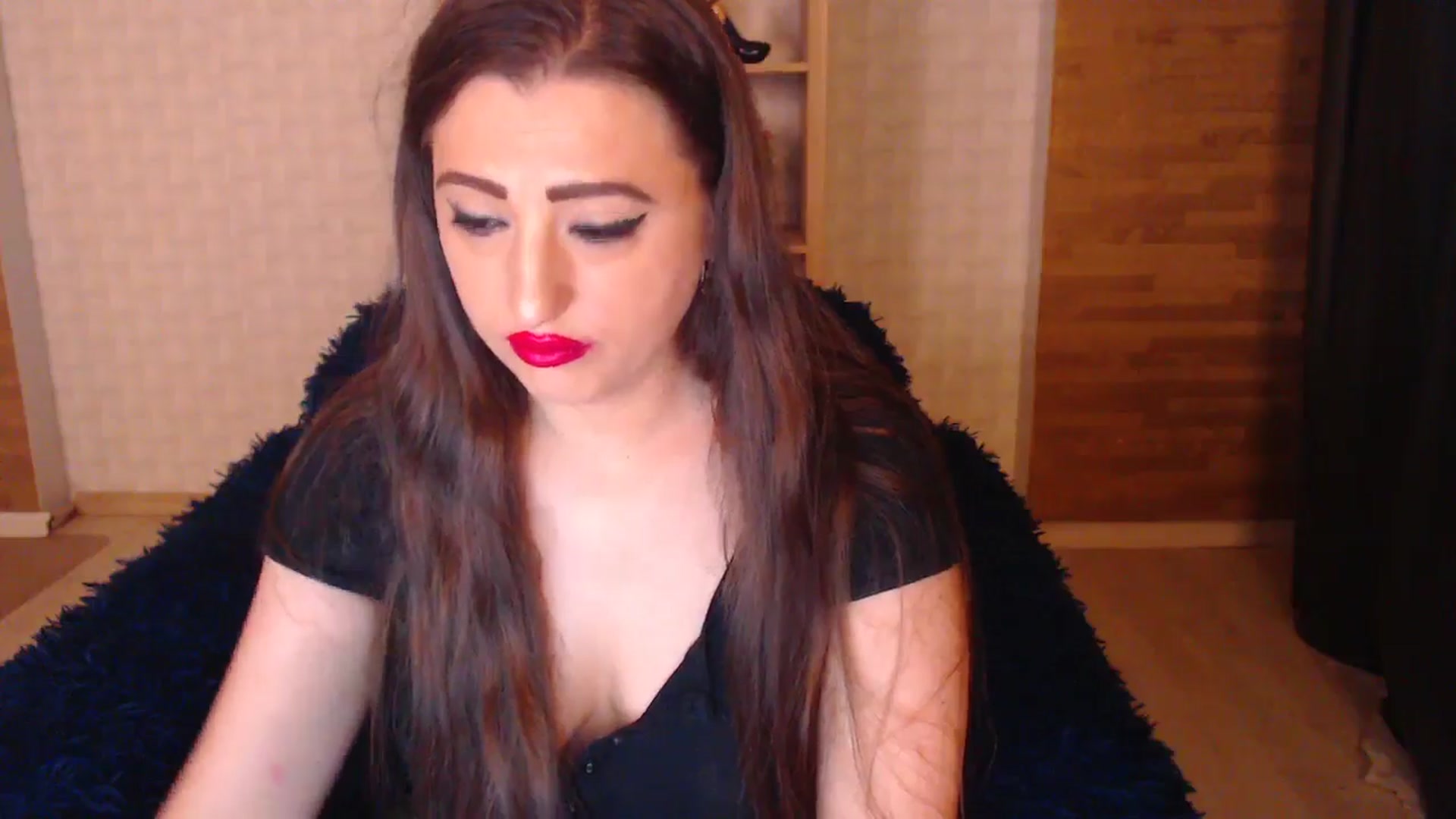 Gallery image thumbnail from HotRebbecca's myfreecams stream on, 09/04/2025, 01:35 image 12 of 20