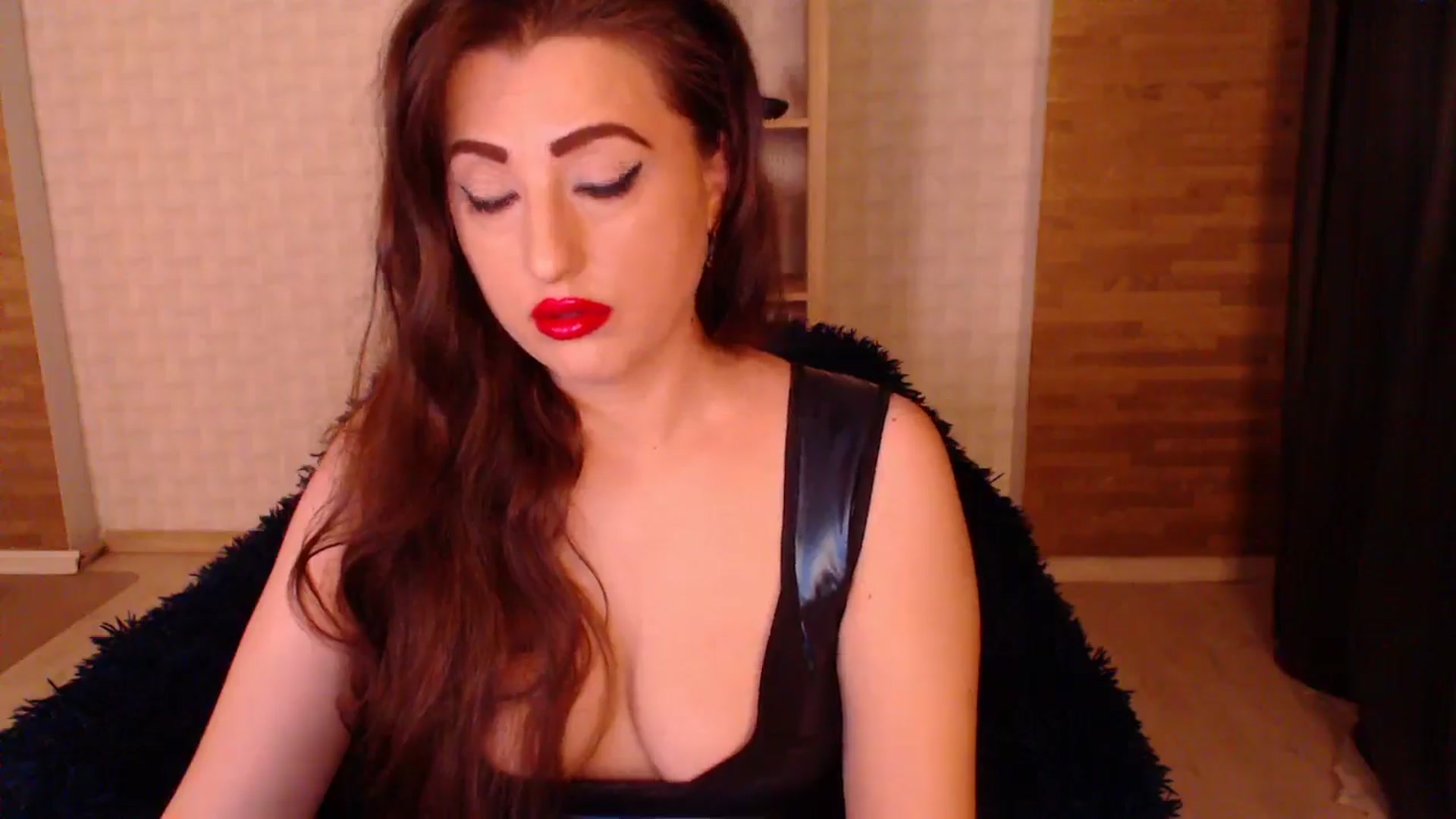 Gallery image thumbnail from HotRebbecca's myfreecams stream on, 09/07/2025, 18:59 image 2 of 20