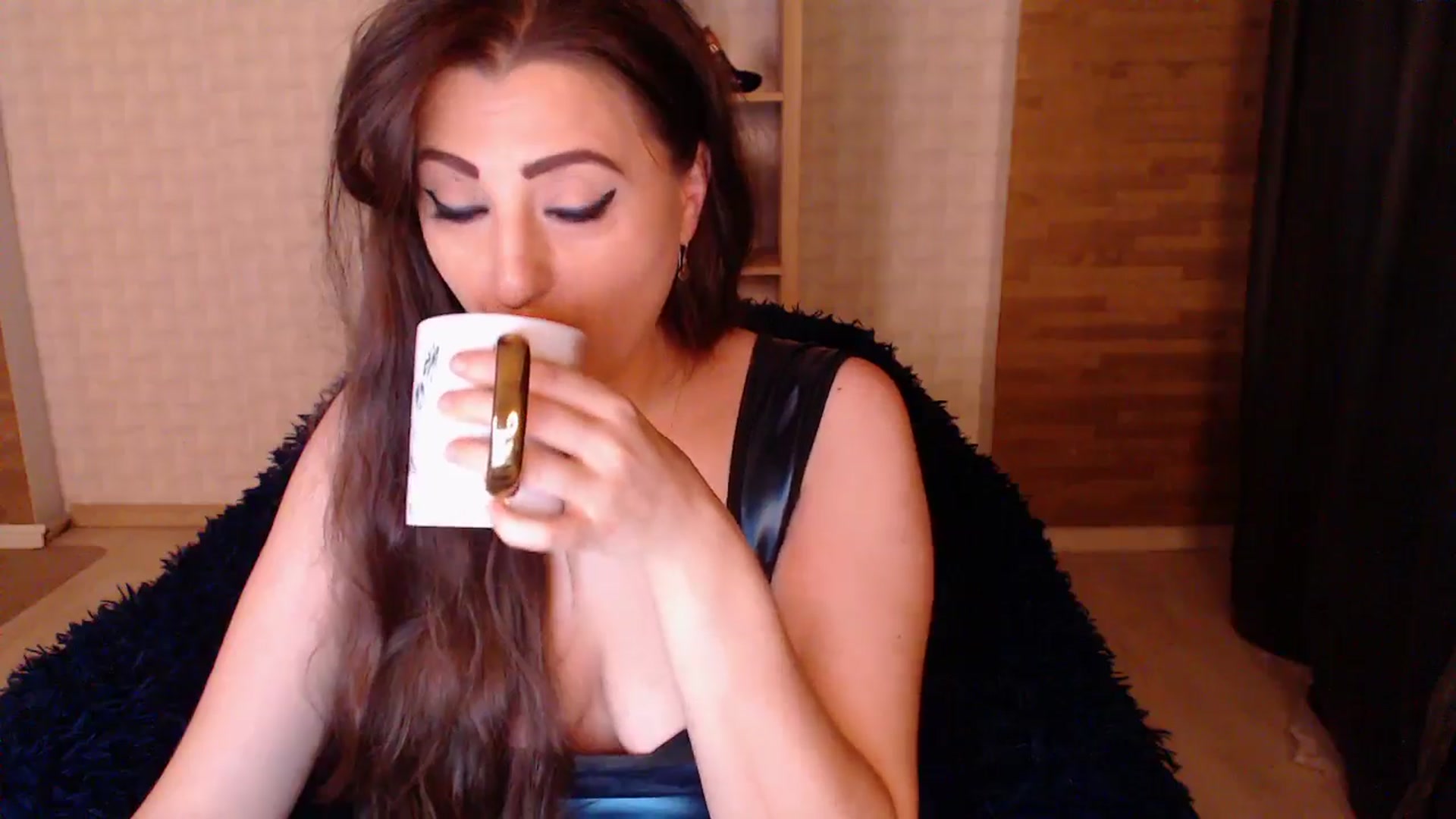 Gallery image thumbnail from HotRebbecca's myfreecams stream on, 09/08/2025, 01:12 image 7 of 20