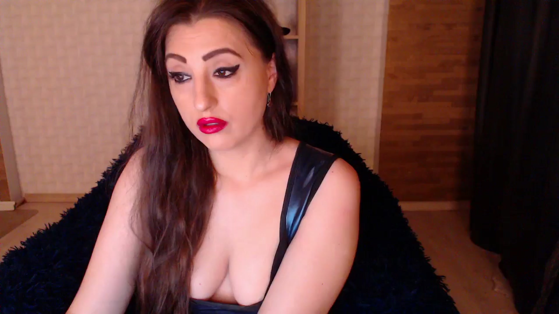 Gallery image thumbnail from HotRebbecca's myfreecams stream on, 09/08/2025, 01:12 image 8 of 20