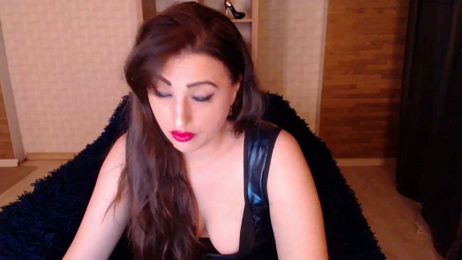 Gallery image thumbnail from HotRebbecca's myfreecams stream on, 09/08/2025, 02:41 image 2 of 20