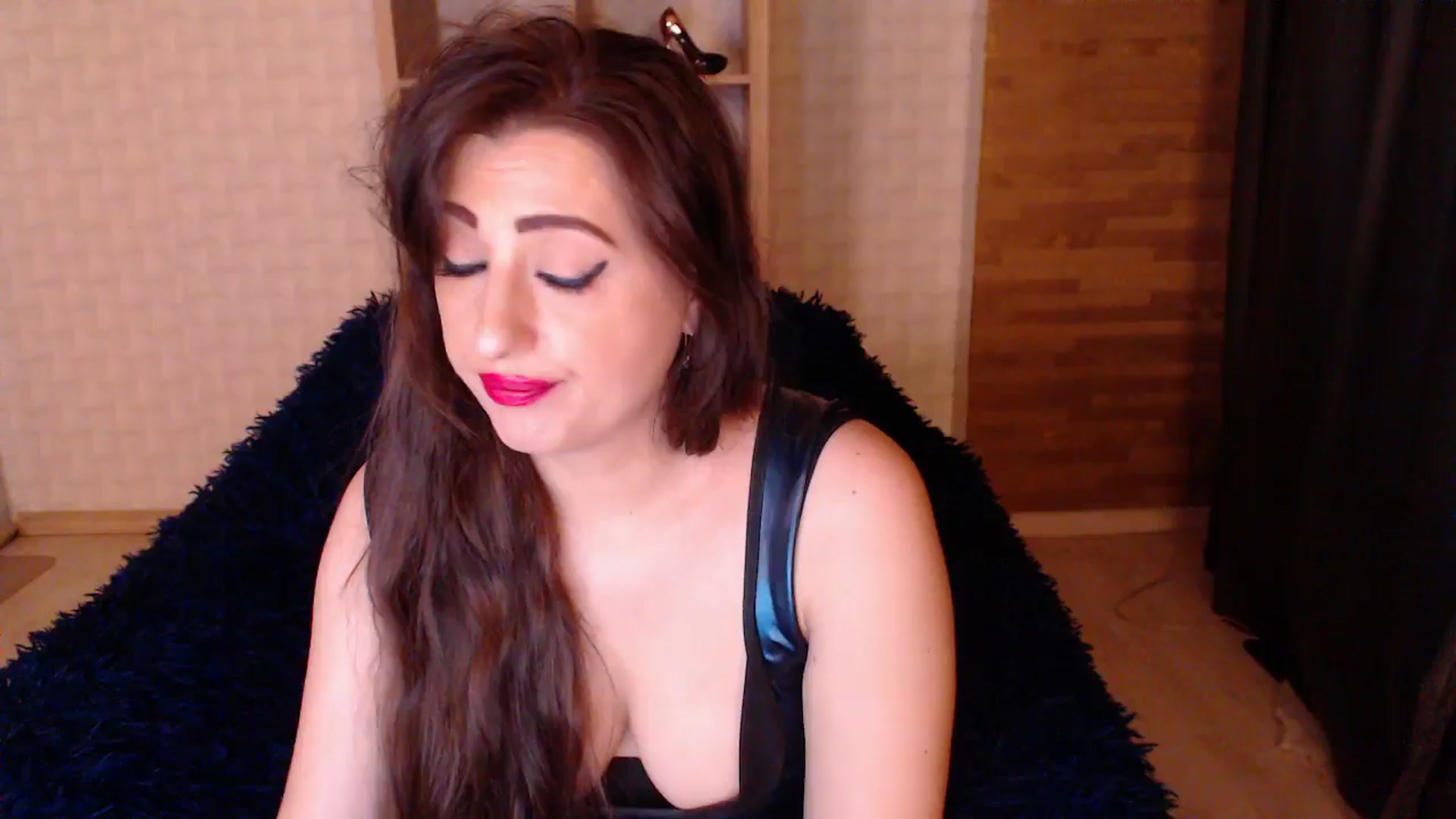 Gallery image thumbnail from HotRebbecca's myfreecams stream on, 09/08/2025, 03:30 image 12 of 20