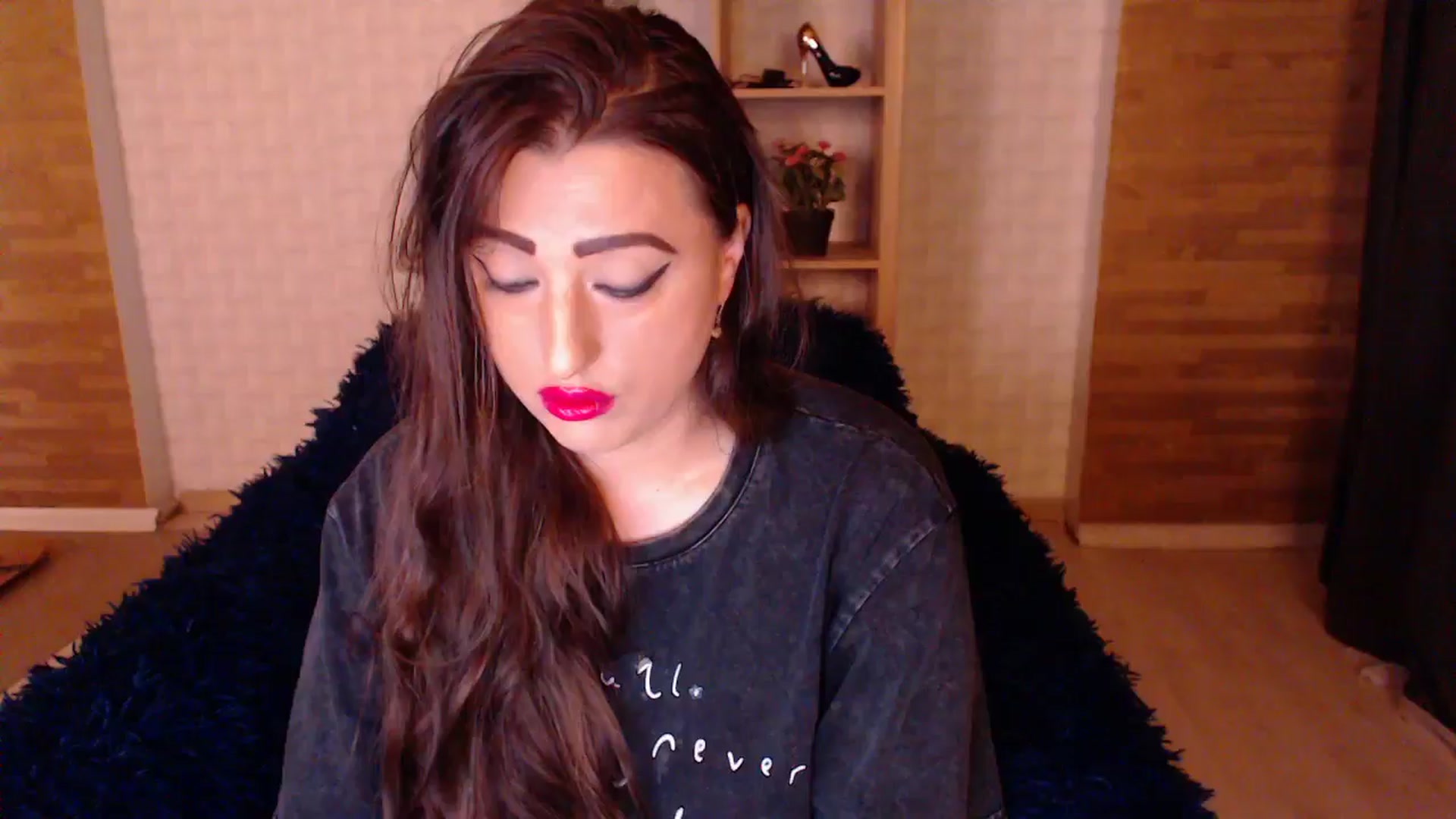 Gallery image thumbnail from HotRebbecca's myfreecams stream on, 09/12/2025, 03:01 image 15 of 20