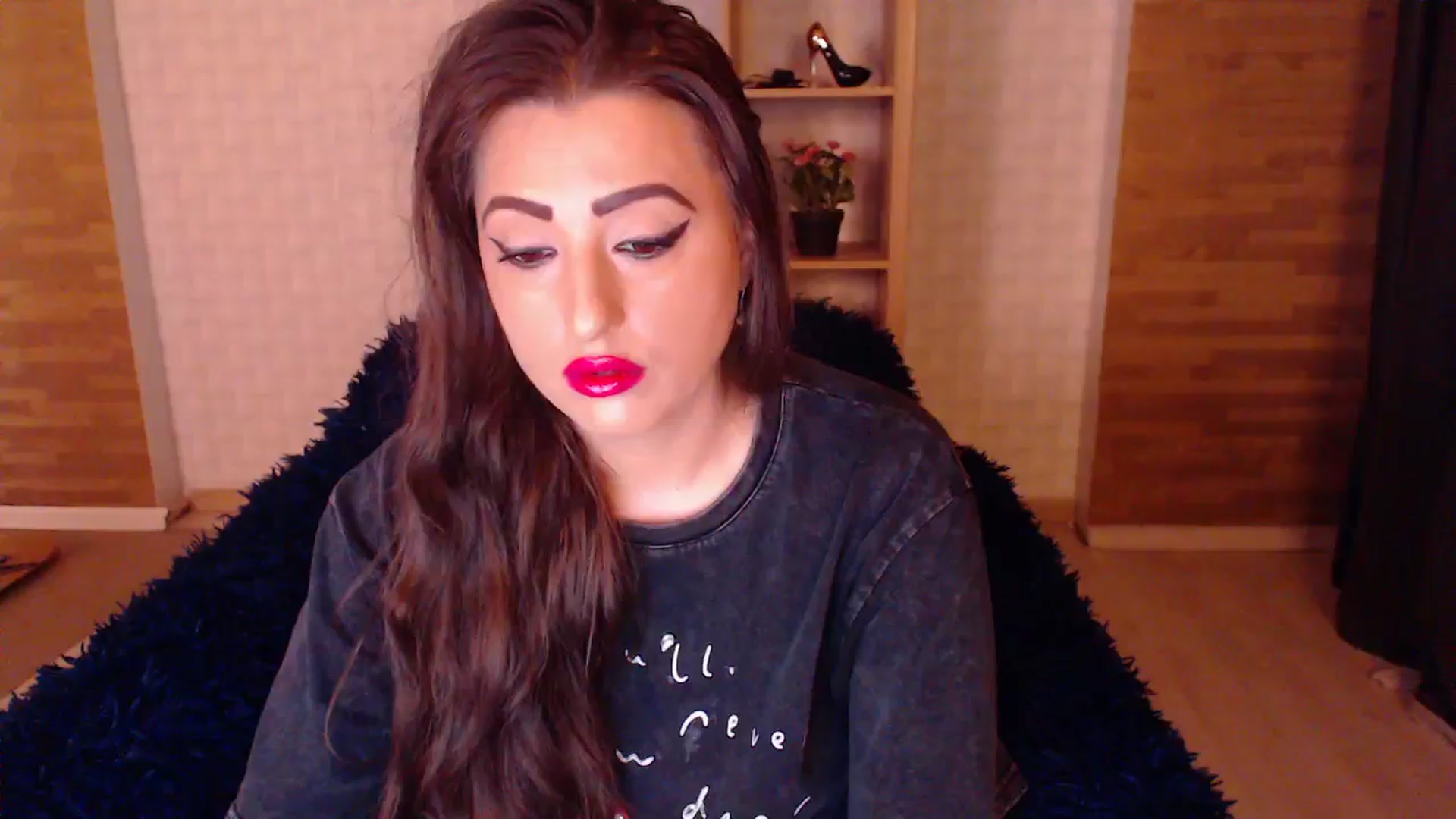 Gallery image thumbnail from HotRebbecca's myfreecams stream on, 09/12/2025, 03:01 image 1 of 20