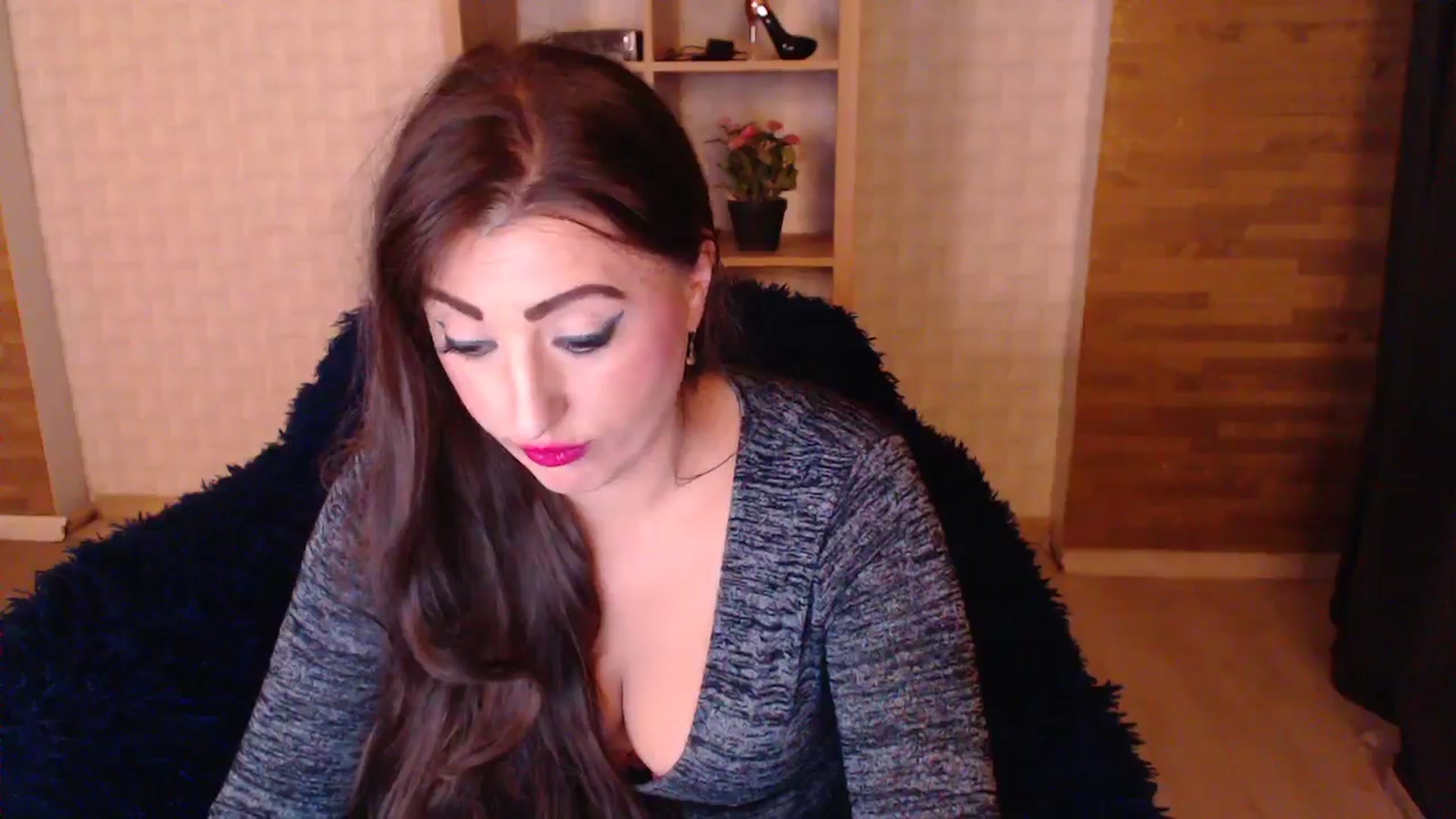 Gallery image thumbnail from HotRebbecca's myfreecams stream on, 09/21/2025, 02:19 image 17 of 20