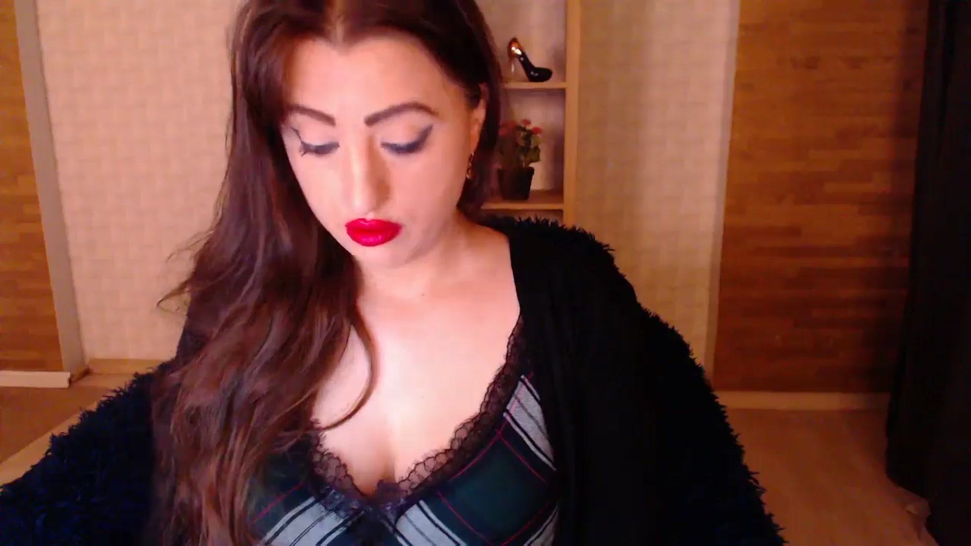 Gallery image thumbnail from HotRebbecca's myfreecams stream on, 09/23/2025, 04:19 image 10 of 20