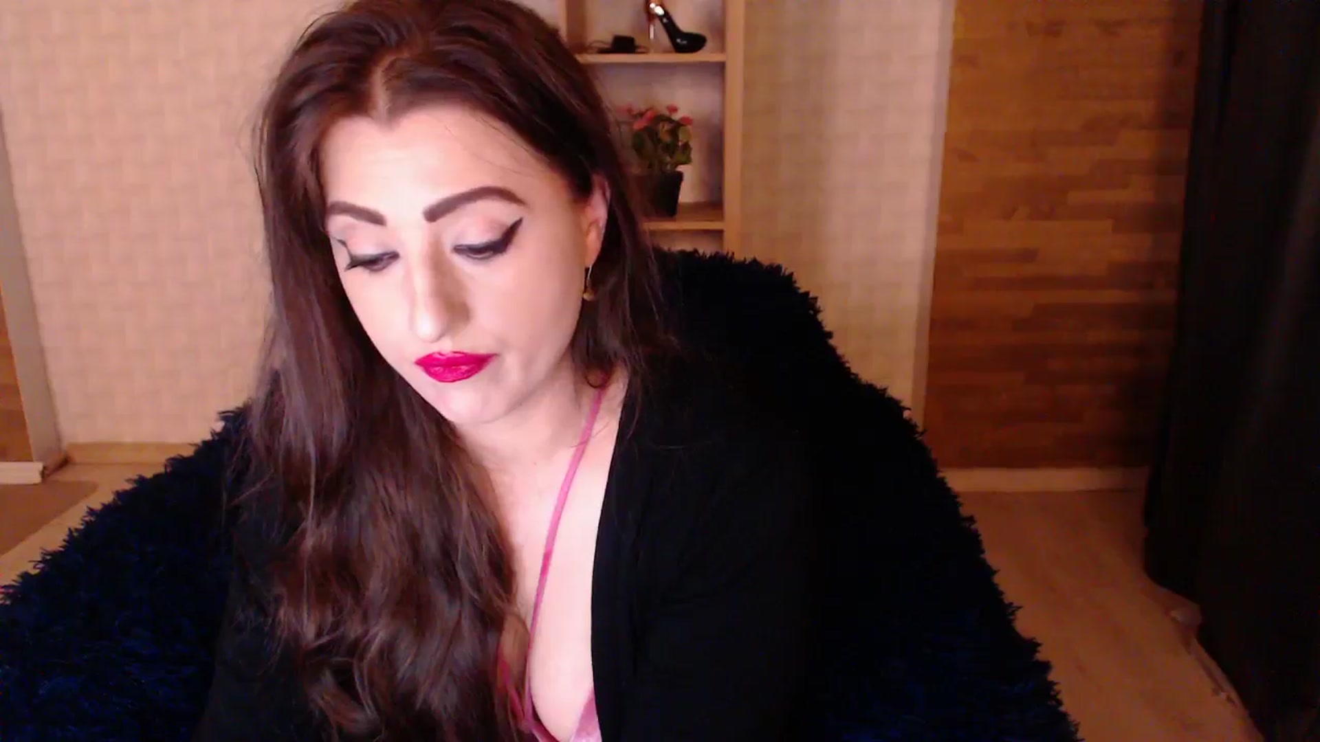 Gallery image thumbnail from HotRebbecca's myfreecams stream on, 09/24/2025, 02:35 image 17 of 20