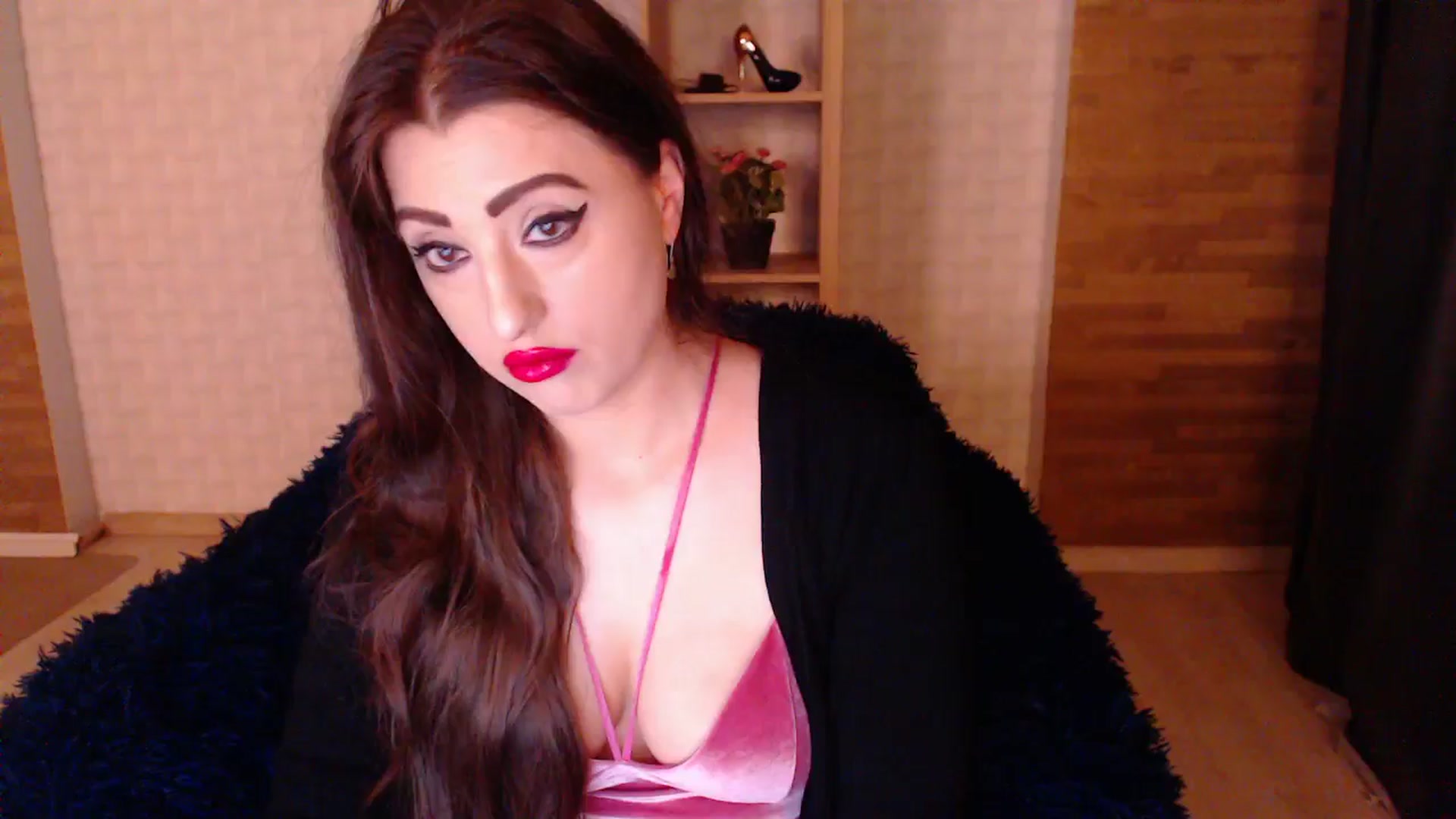 Gallery image thumbnail from HotRebbecca's myfreecams stream on, 09/24/2025, 02:35 image 5 of 20