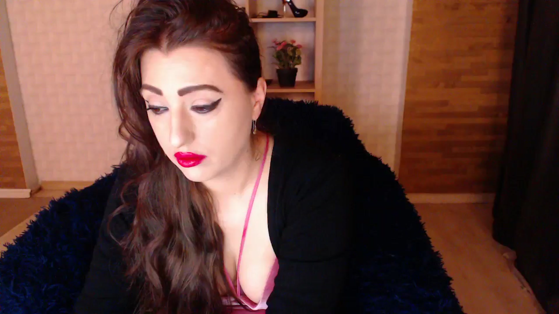 Gallery image thumbnail from HotRebbecca's myfreecams stream on, 09/24/2025, 02:35 image 6 of 20
