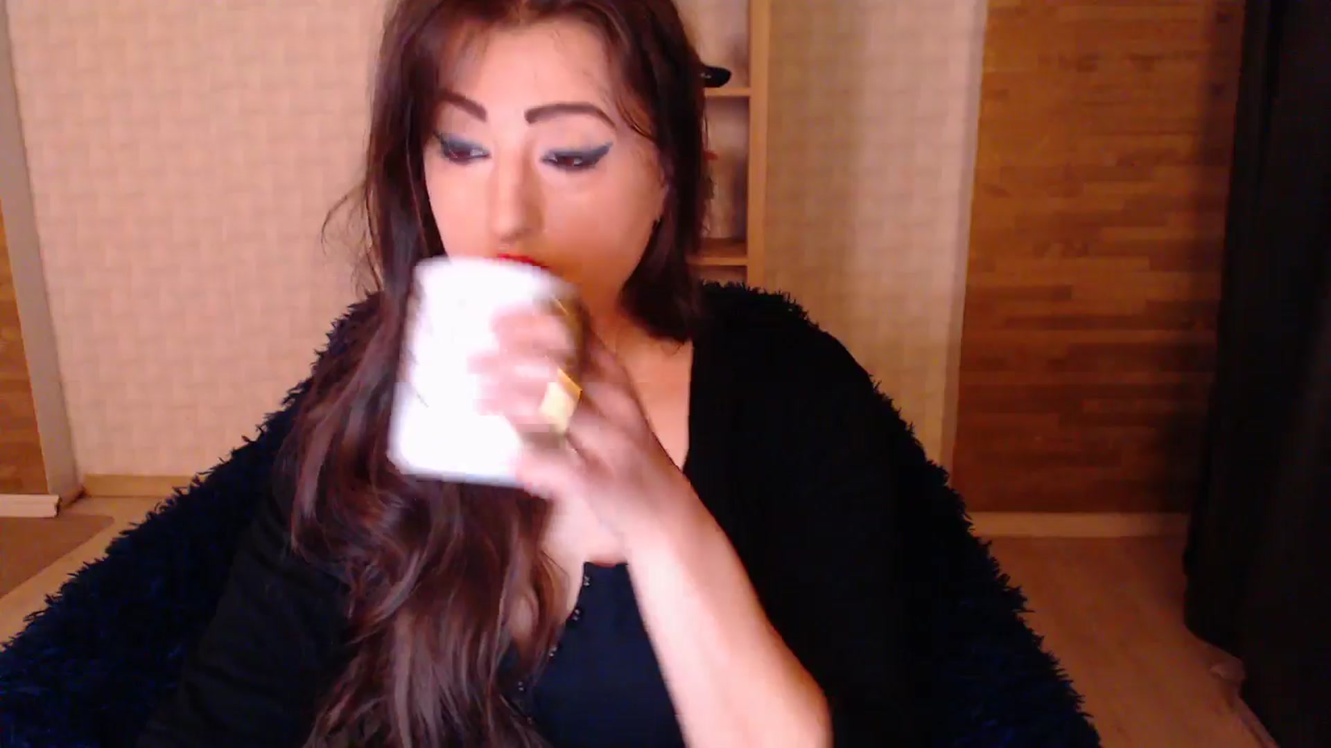 Gallery image thumbnail from HotRebbecca's myfreecams stream on, 09/27/2025, 04:51 image 3 of 20