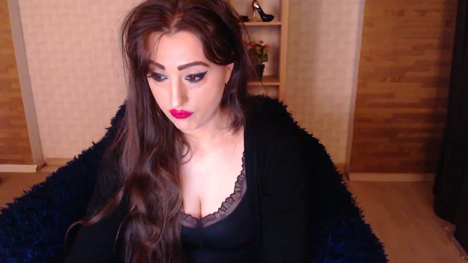 Gallery image thumbnail from HotRebbecca's myfreecams stream on, 09/28/2025, 23:04 image 14 of 20