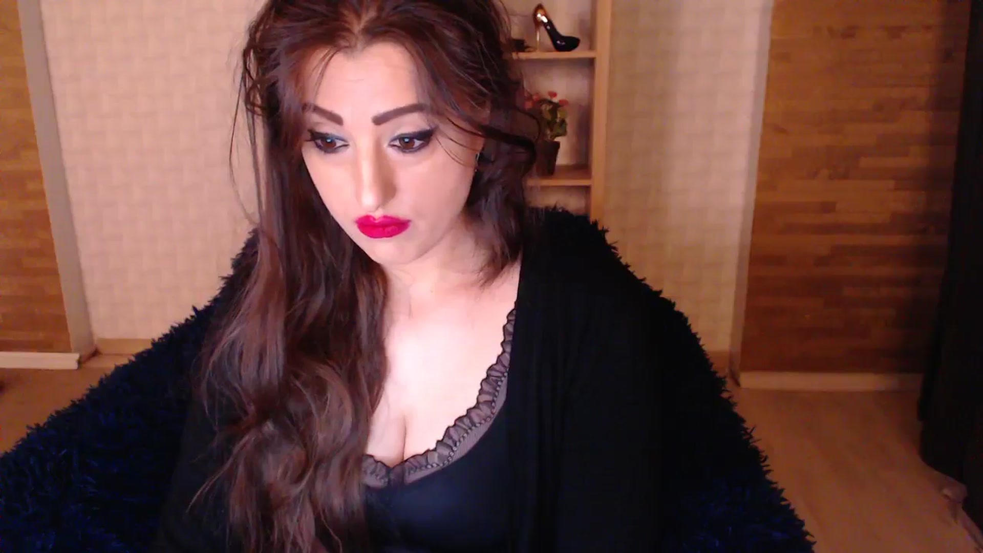 Gallery image thumbnail from HotRebbecca's myfreecams stream on, 09/28/2025, 23:04 image 17 of 20