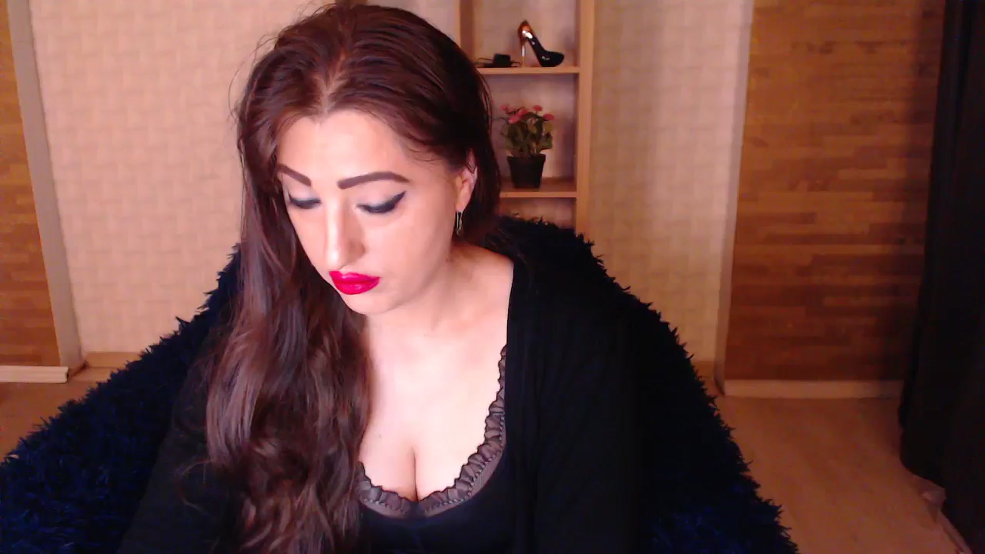 Gallery image thumbnail from HotRebbecca's myfreecams stream on, 09/28/2025, 23:04 image 1 of 20