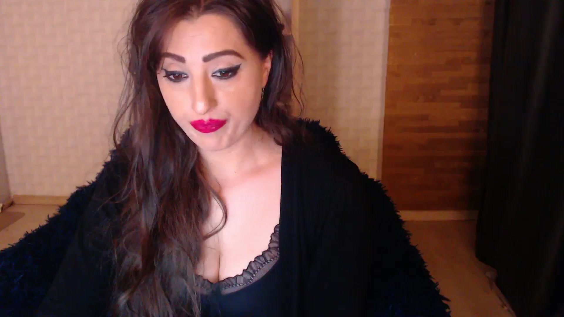 Gallery image thumbnail from HotRebbecca's myfreecams stream on, 09/29/2025, 24:29 image 12 of 20