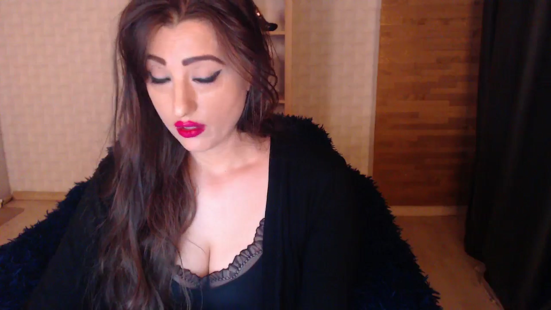 Gallery image thumbnail from HotRebbecca's myfreecams stream on, 09/29/2025, 24:29 image 8 of 20